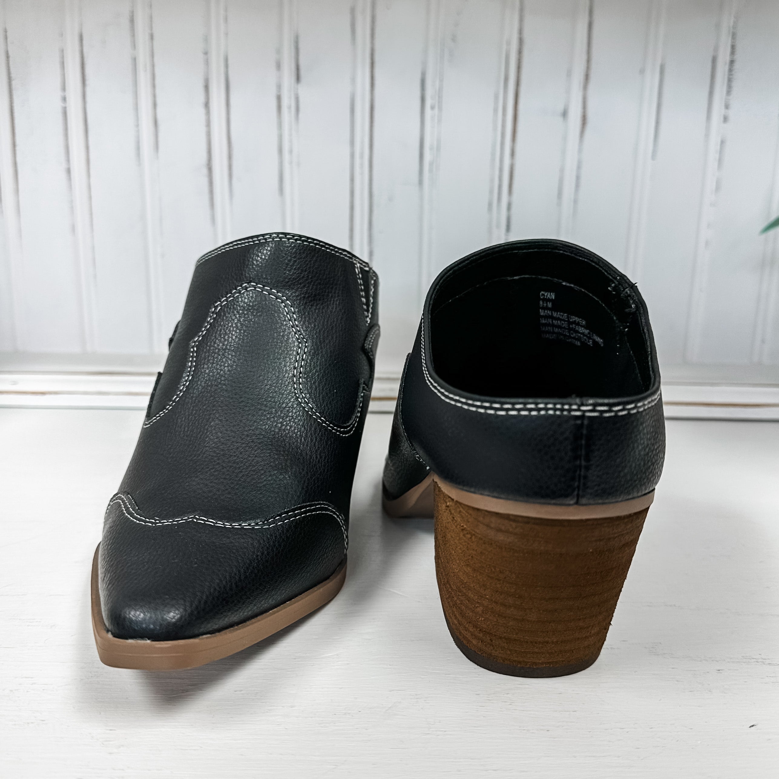 Cyan Heeled Mule - Black