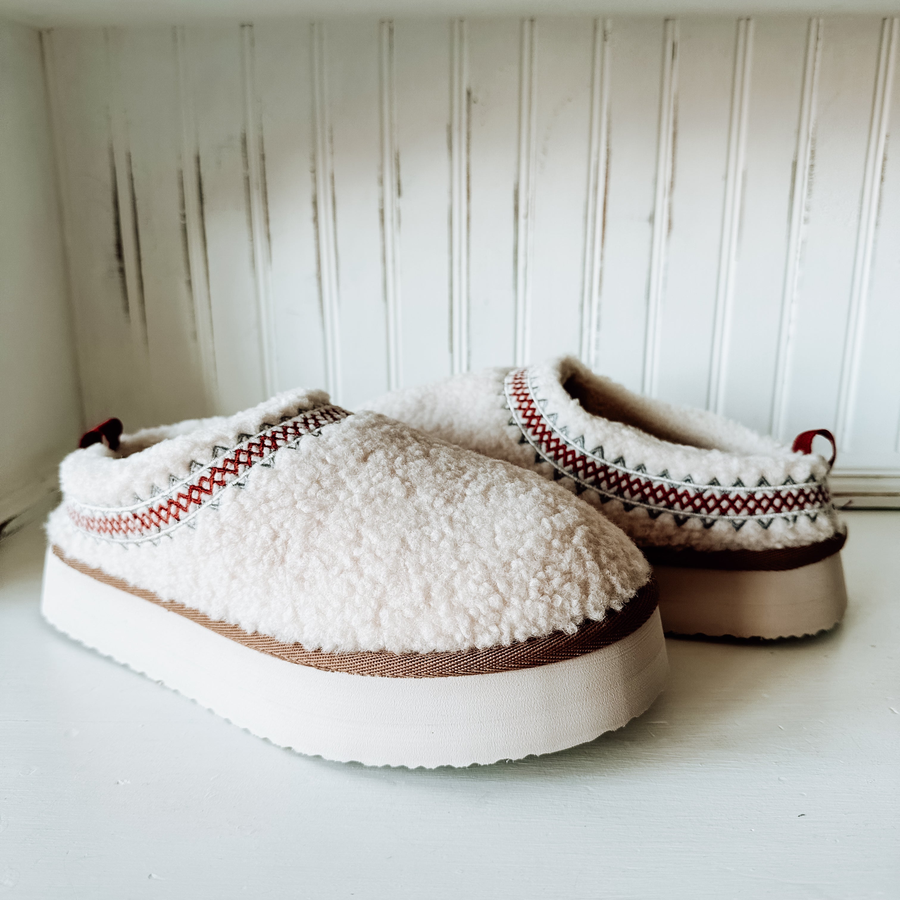 Hug Platform Slipper - Cream