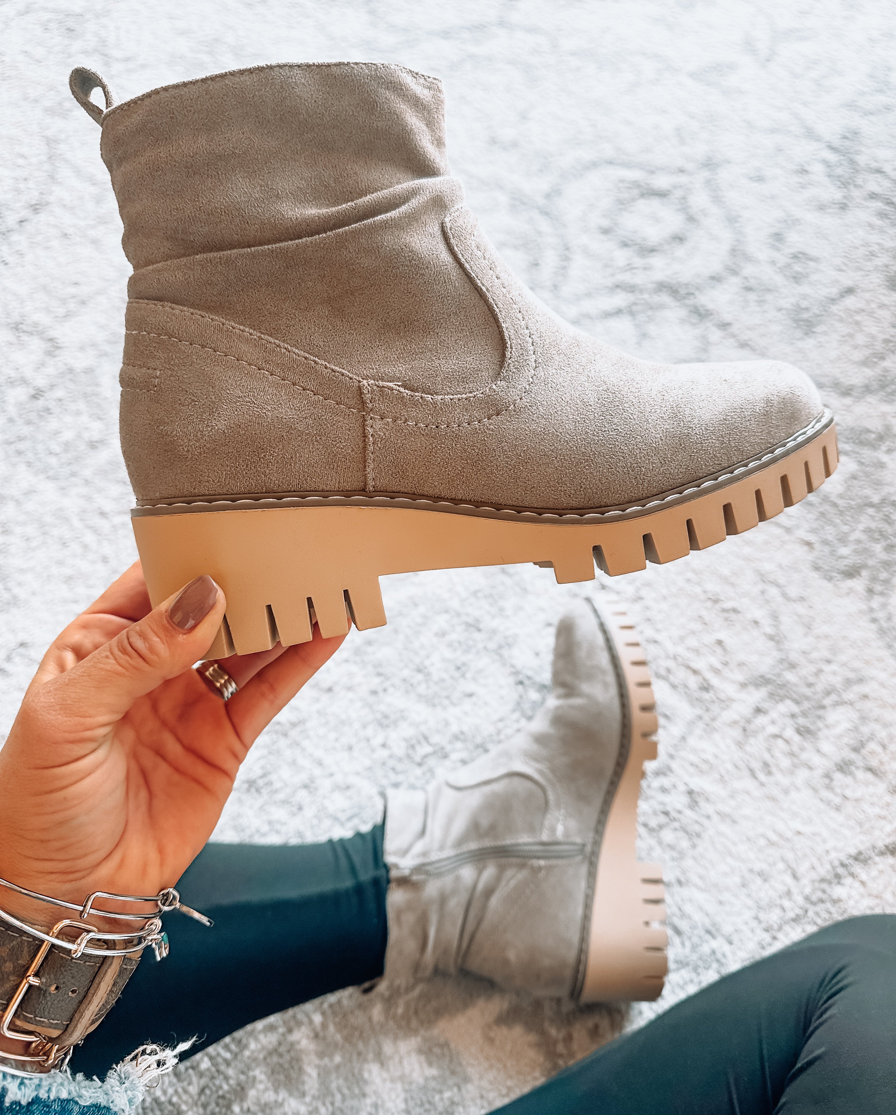 Dashing Sueded Boot - Grey