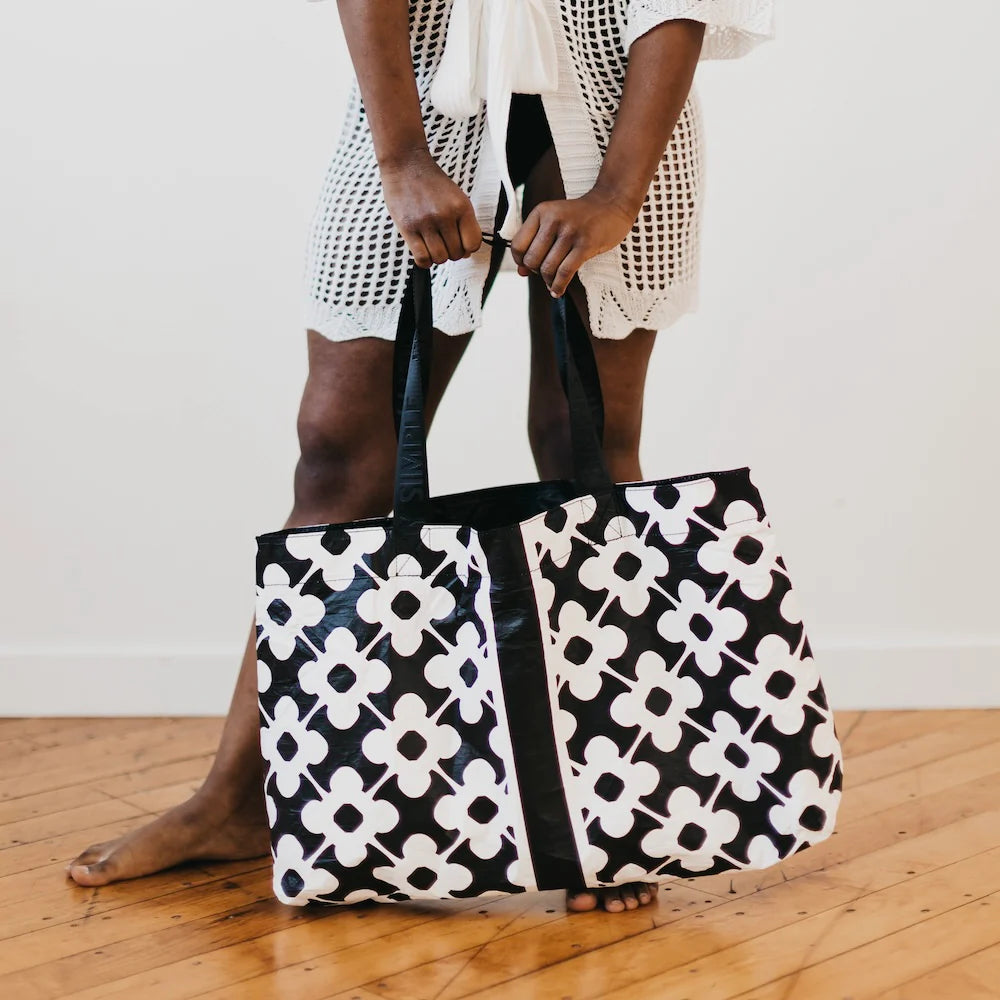Splash Proof Kona Collection Set - Clover Black/White