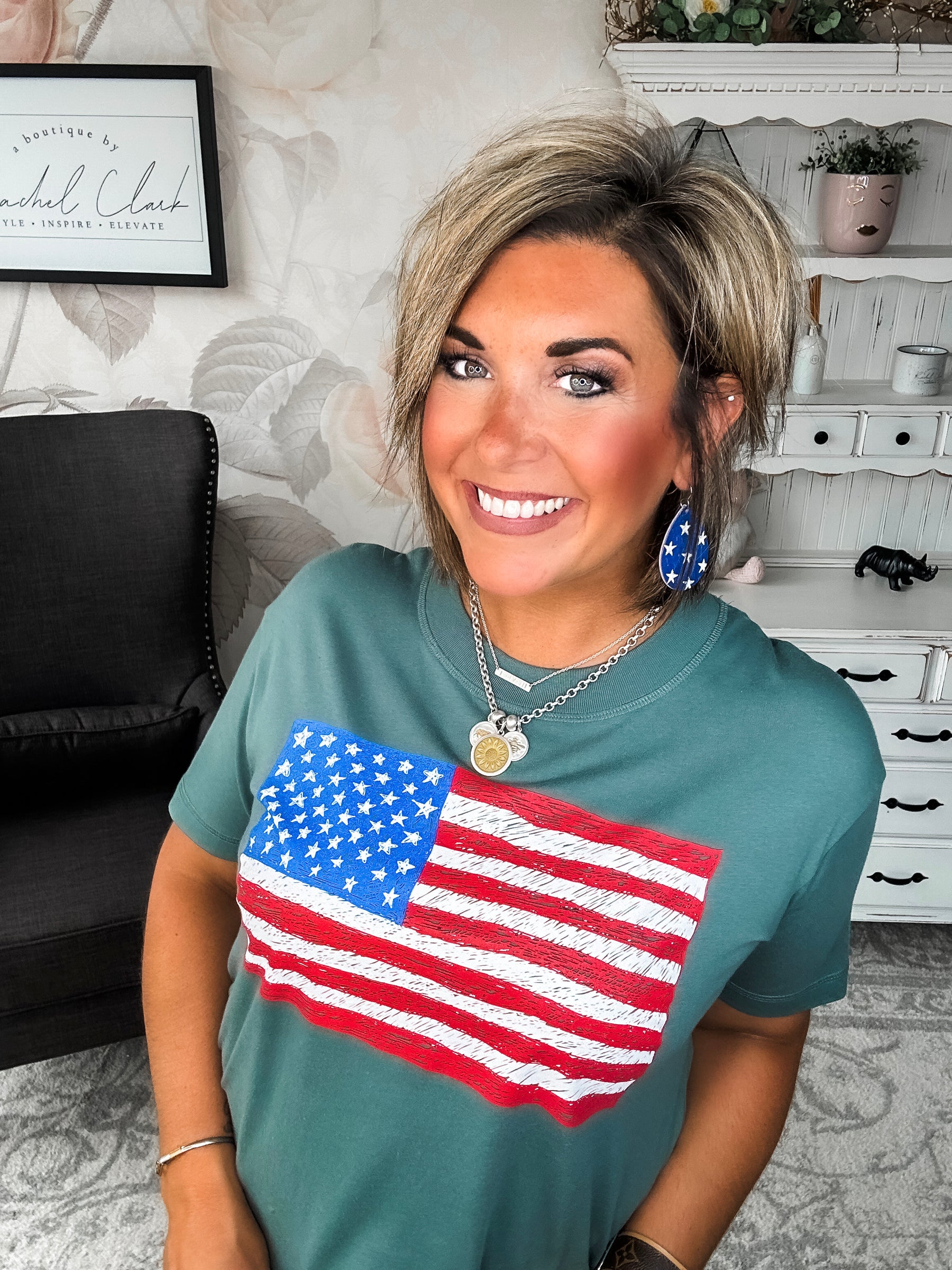 Sketch the Flag Graphic Boyfriend Tee