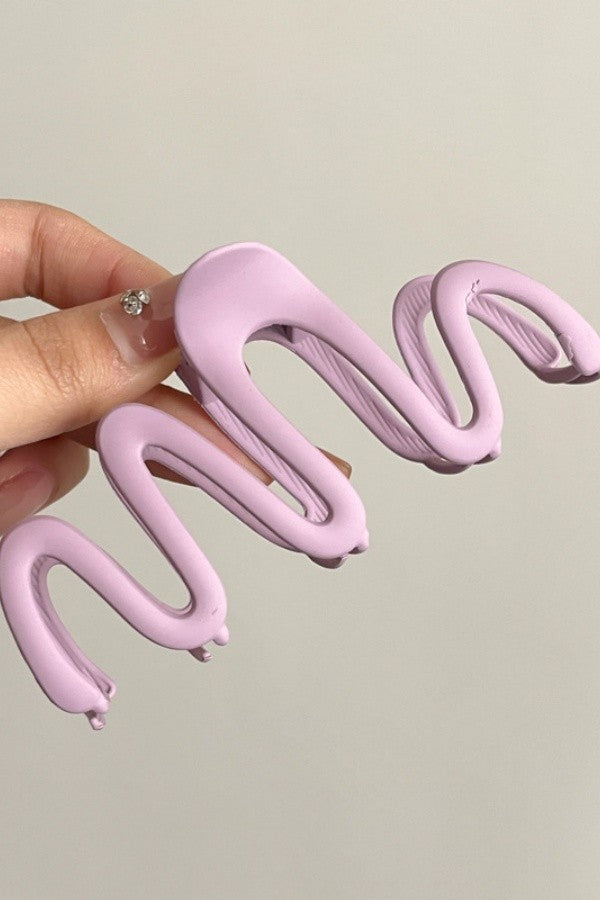 Wavy Claw Hairclip