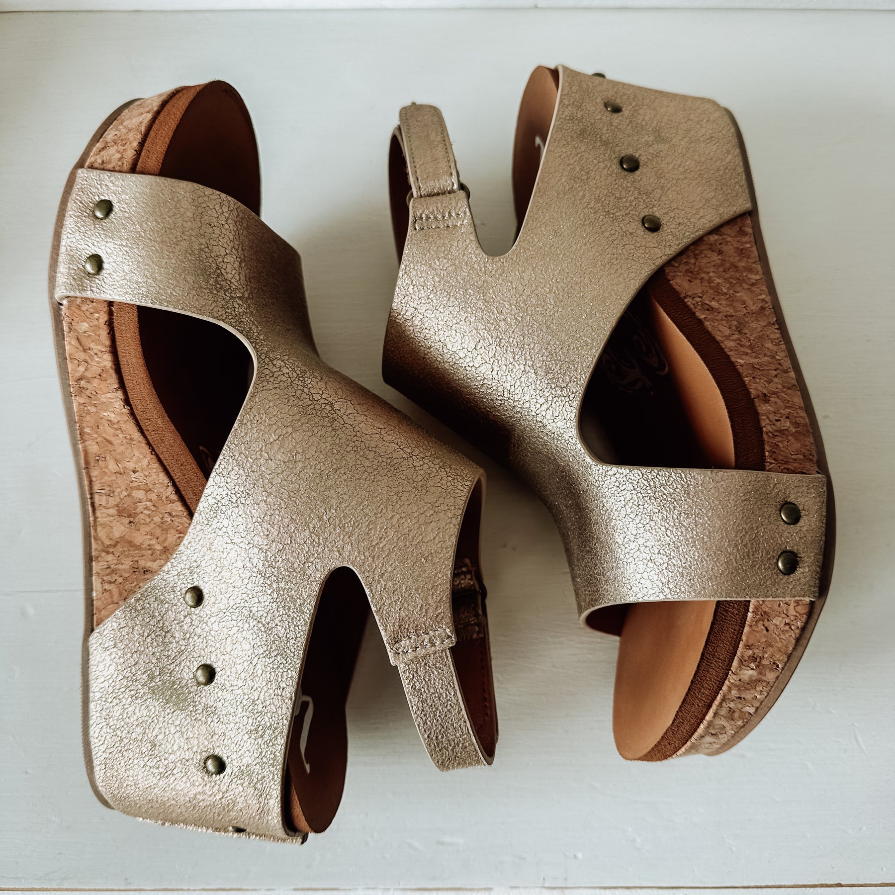 Wally Wedge Sandal - Gold