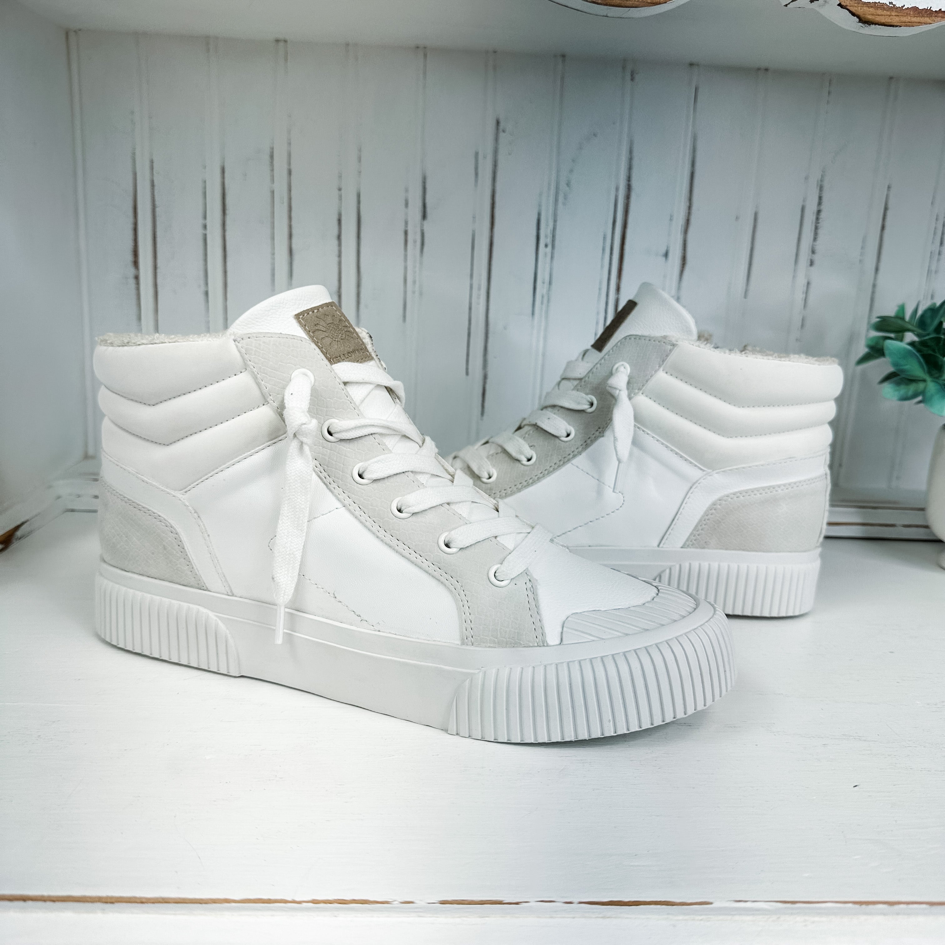 Gaston High-Top Sneaker - Ivory