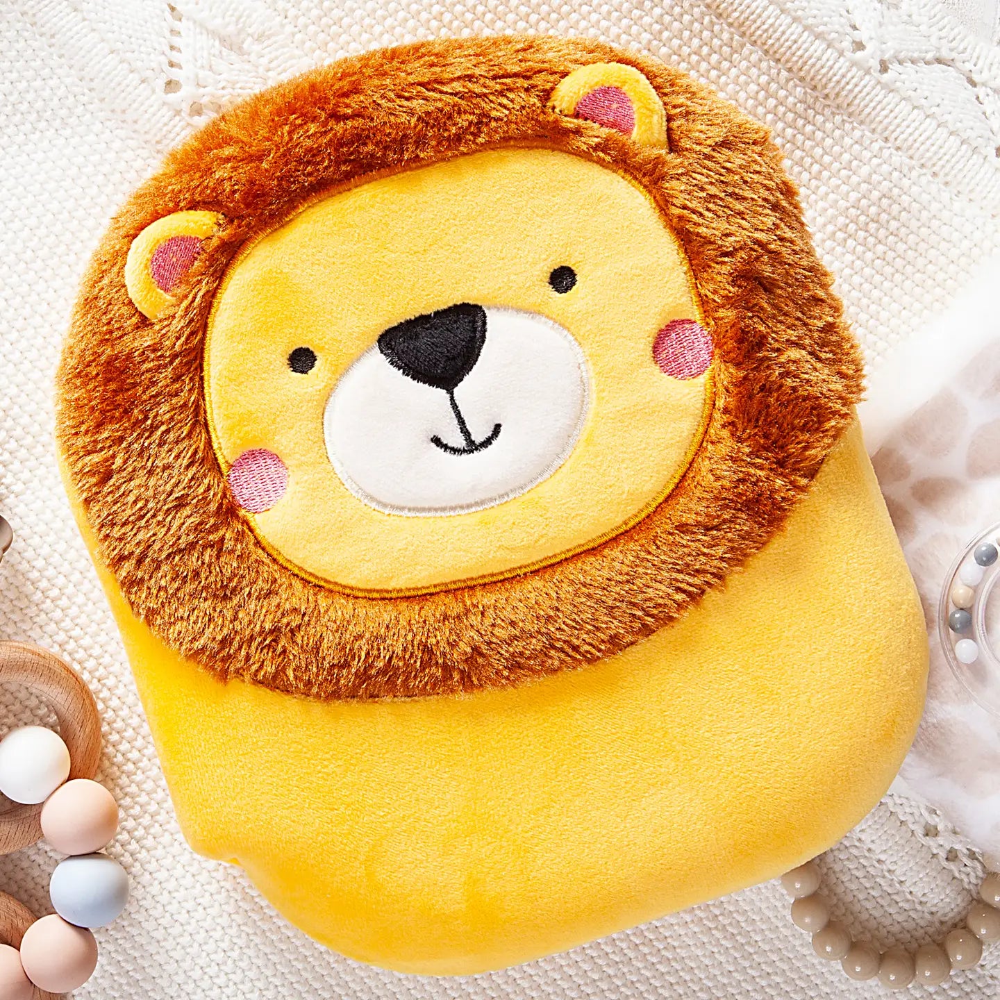 Squish and Snugg: Lion Plush Book