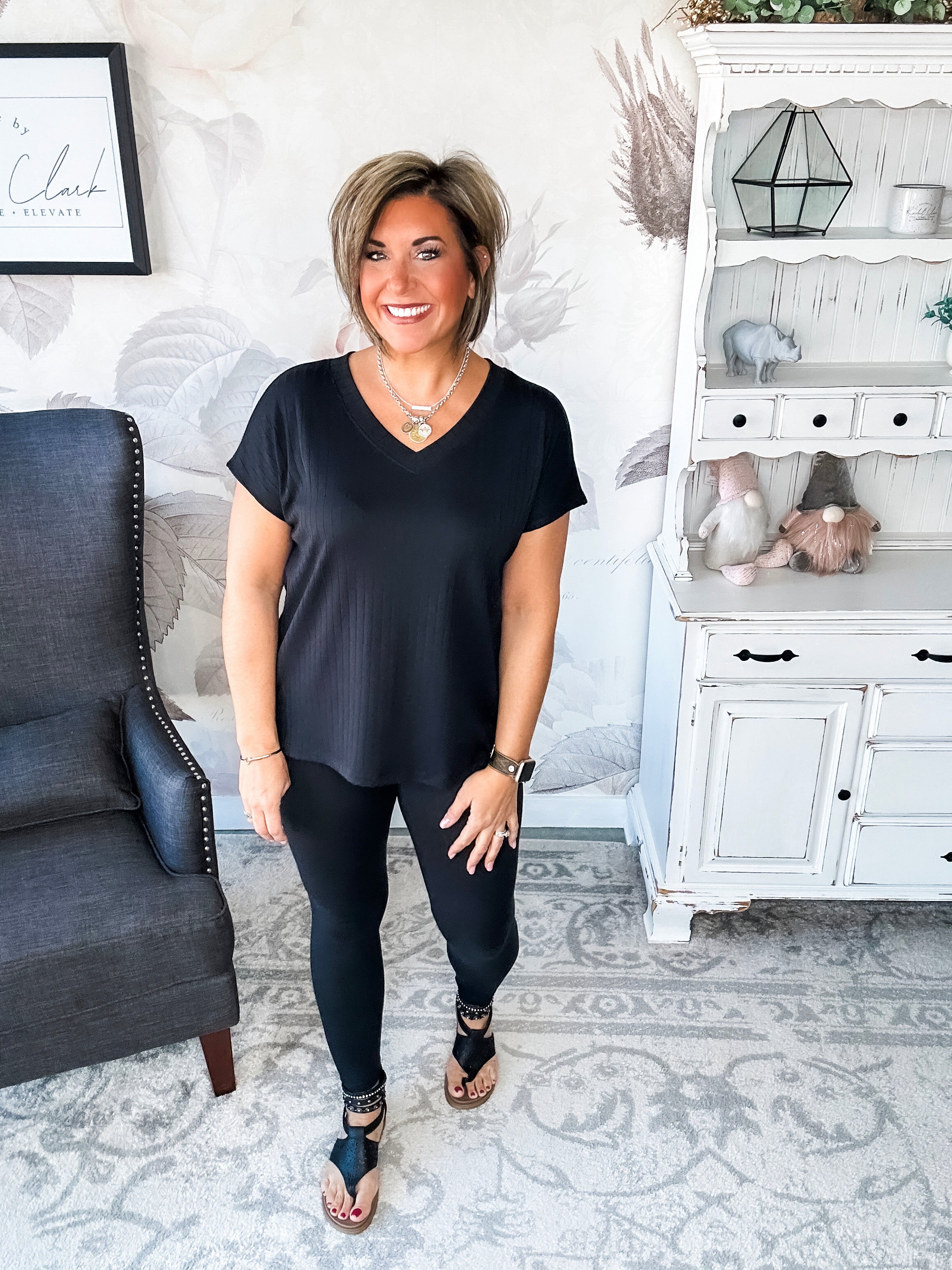 No Stories Here Top - Black