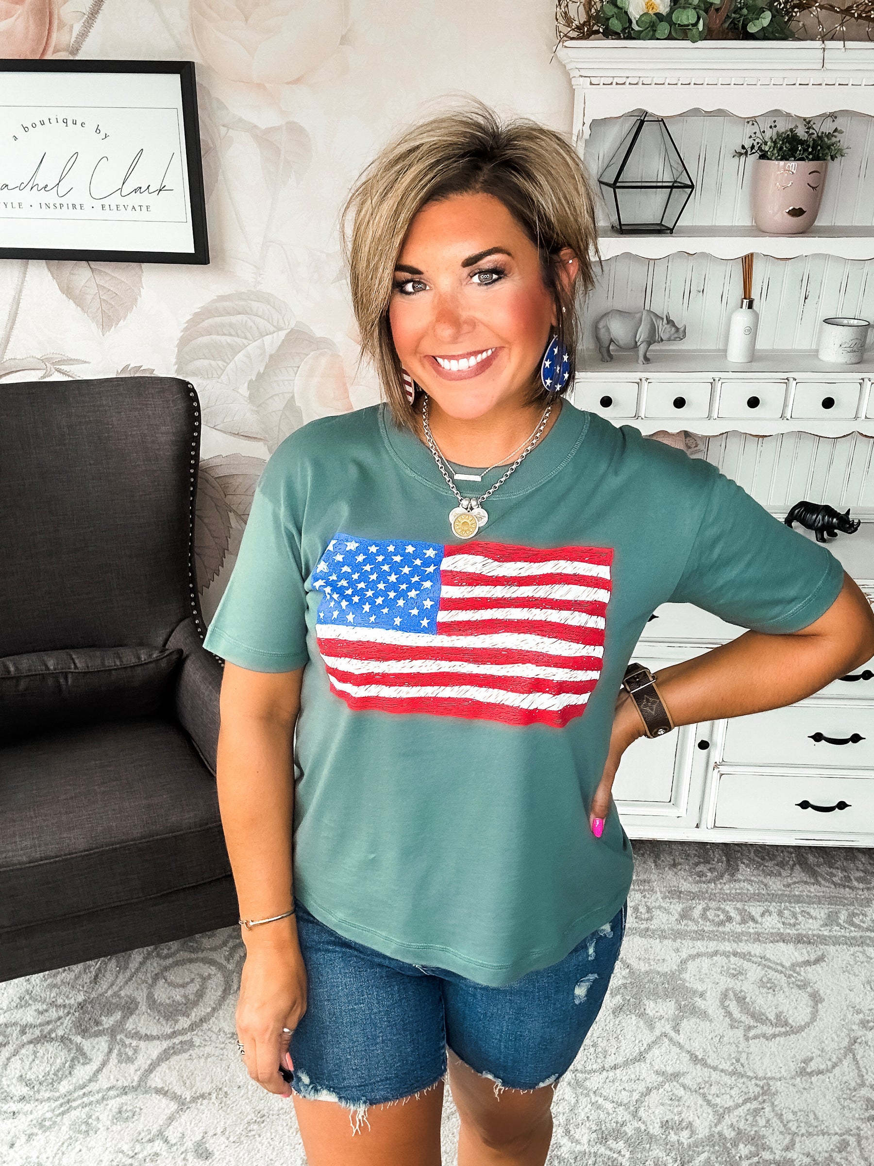 Sketch the Flag Graphic Boyfriend Tee