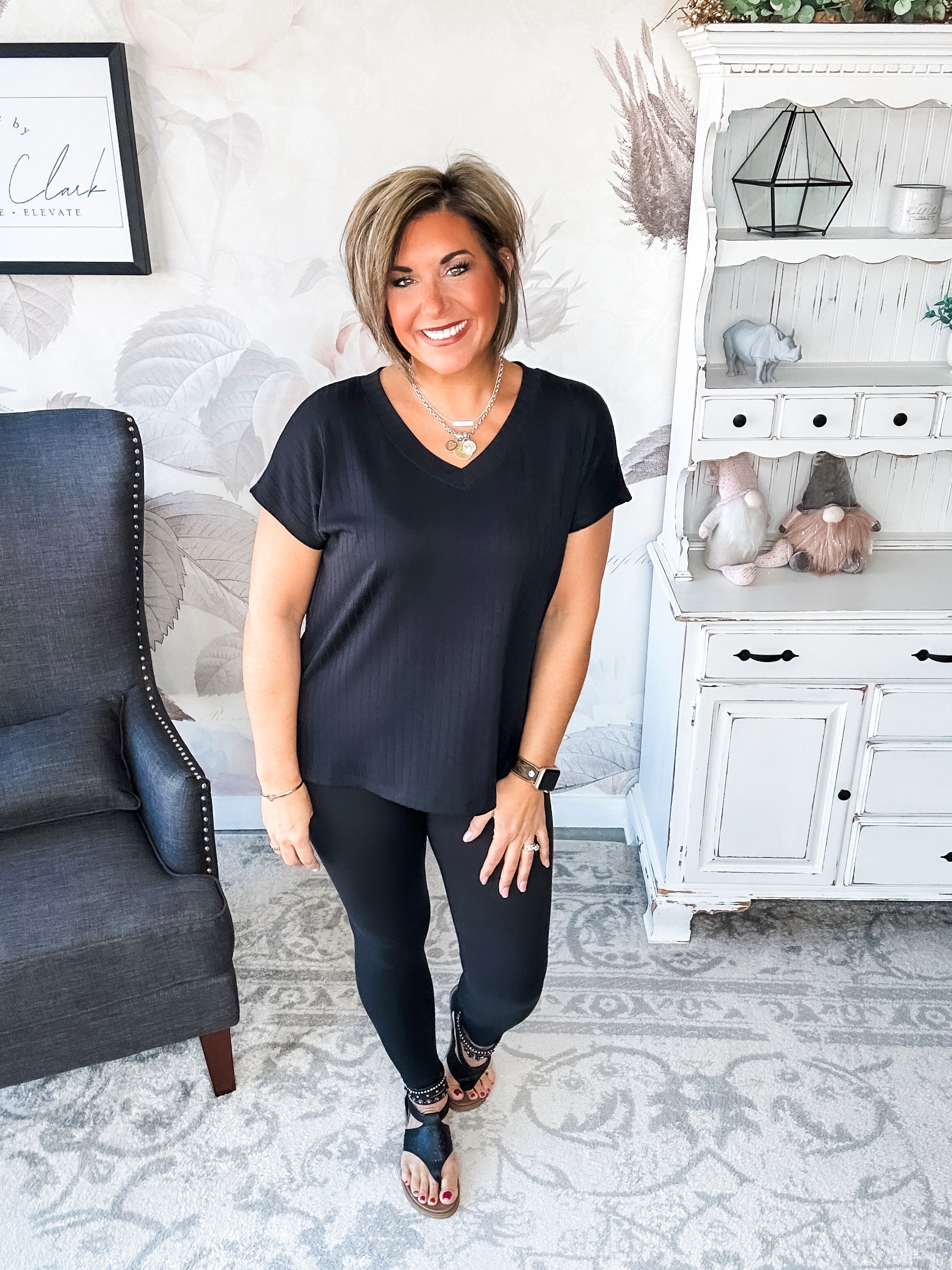 No Stories Here Top - Black