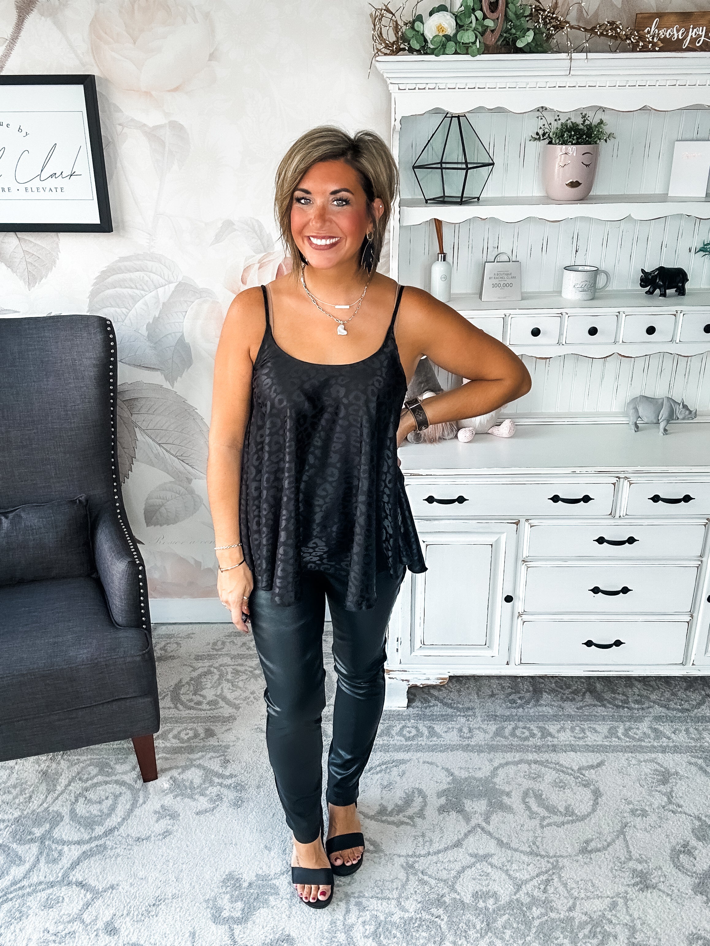 Remember Your Heart Tank - Black