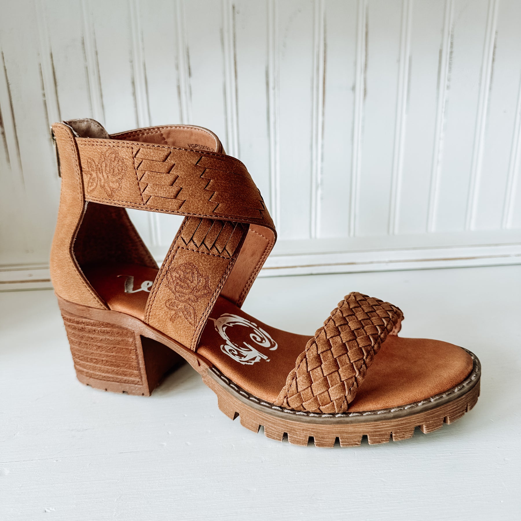 Vana Block Heel - Tan