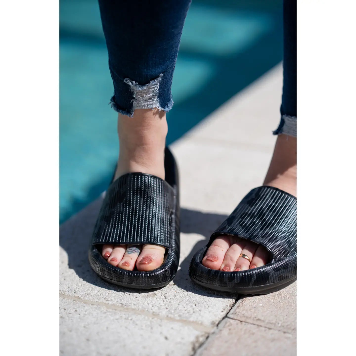 BLACK FRIDAY EXCLUSIVE - Casual Slide - Black Leopard