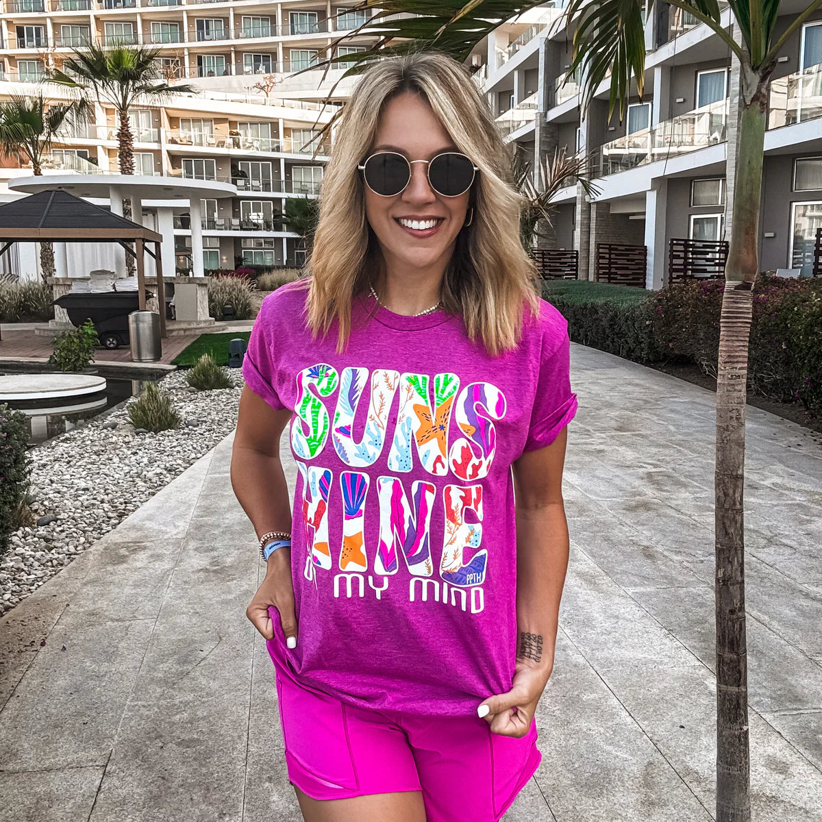 Sunshine On My Mind Graphic Tee - Pink