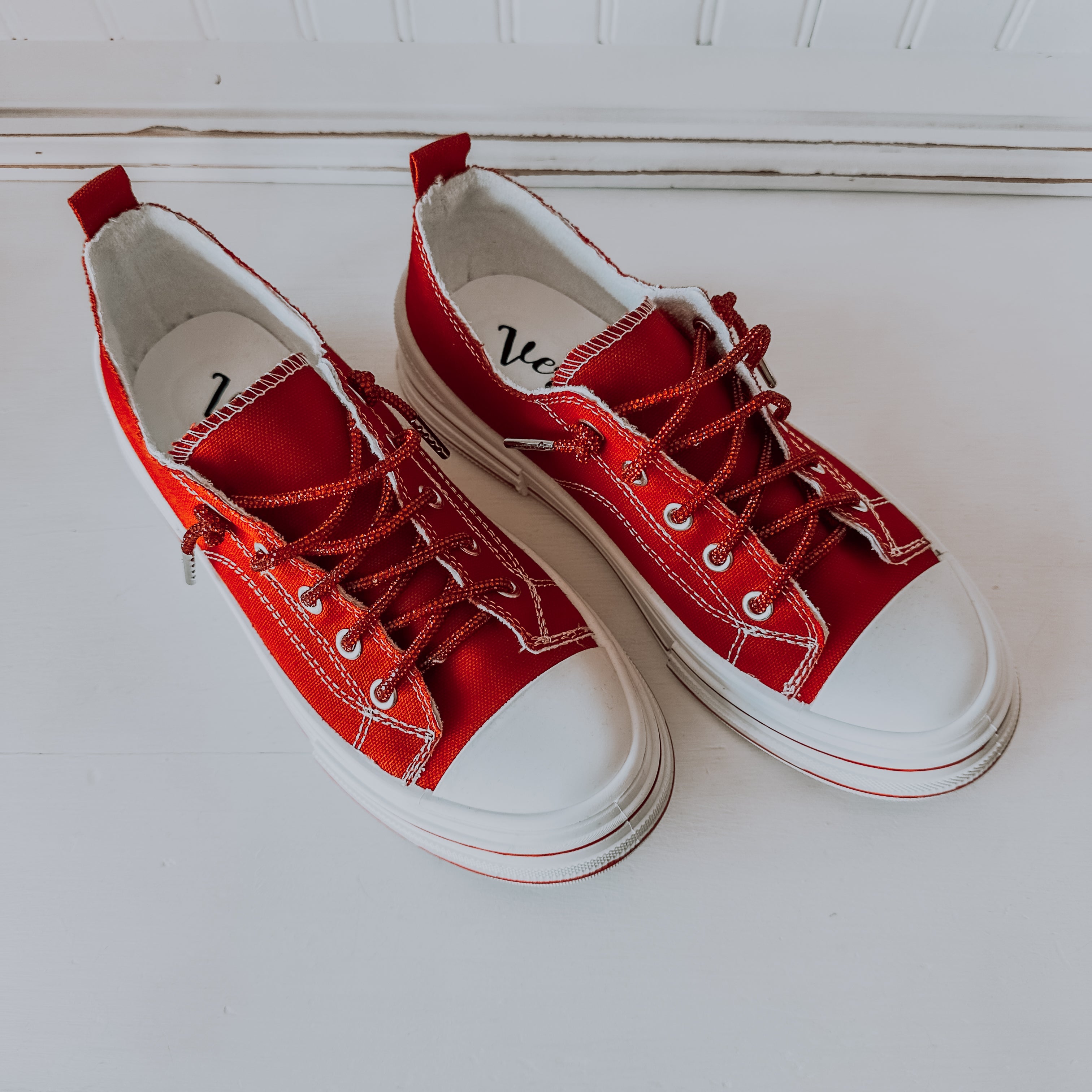 Aman Sneaker - Red