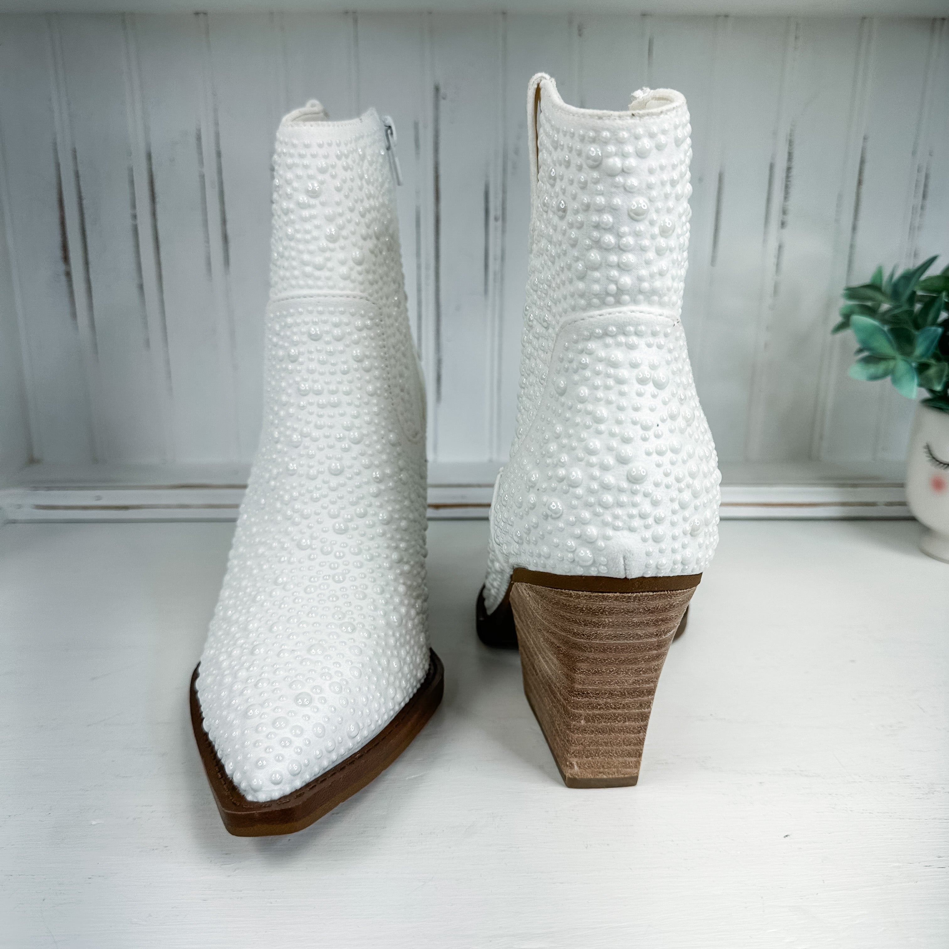Kady Pearl Boot - White