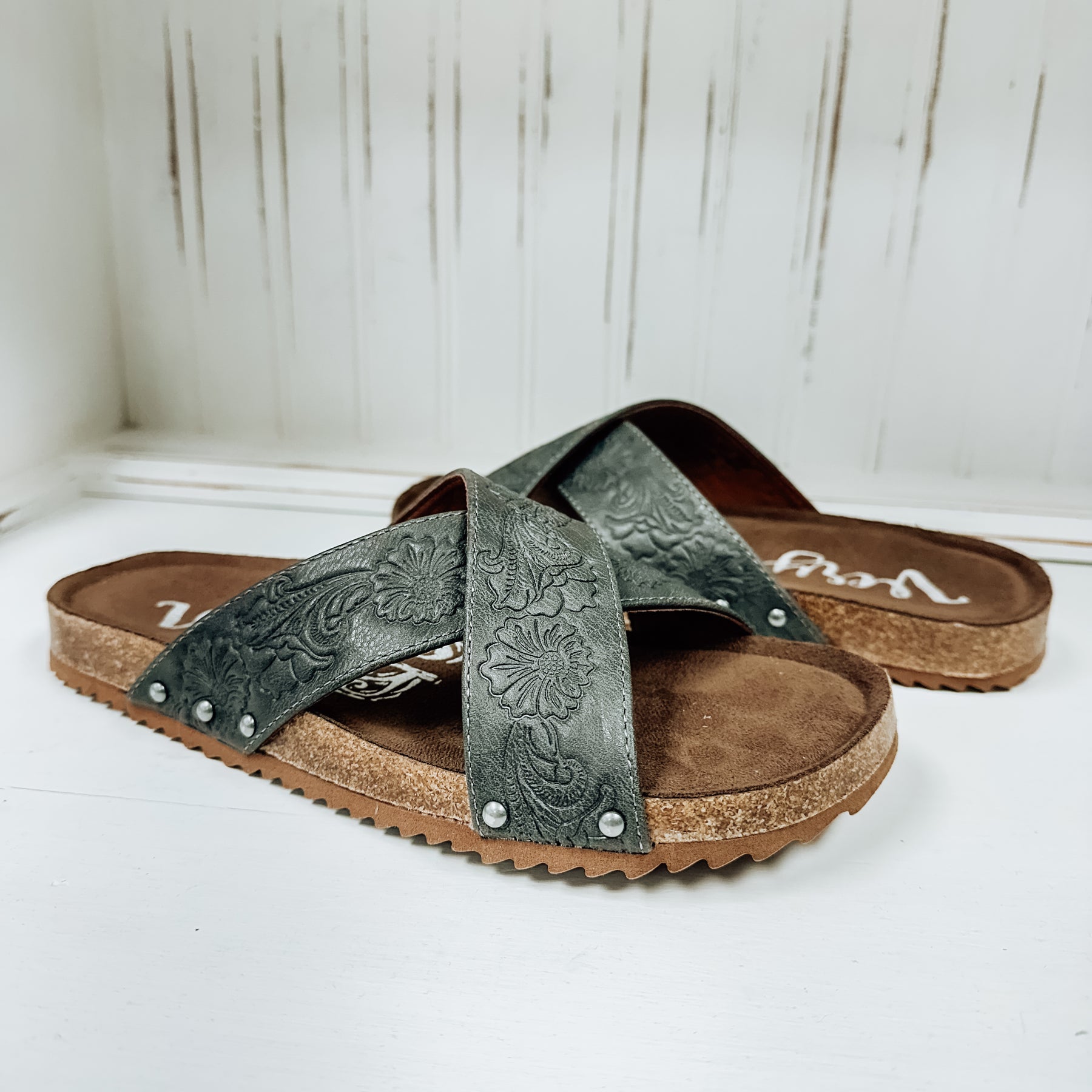 Jaycee Tooled Sandal - Grey