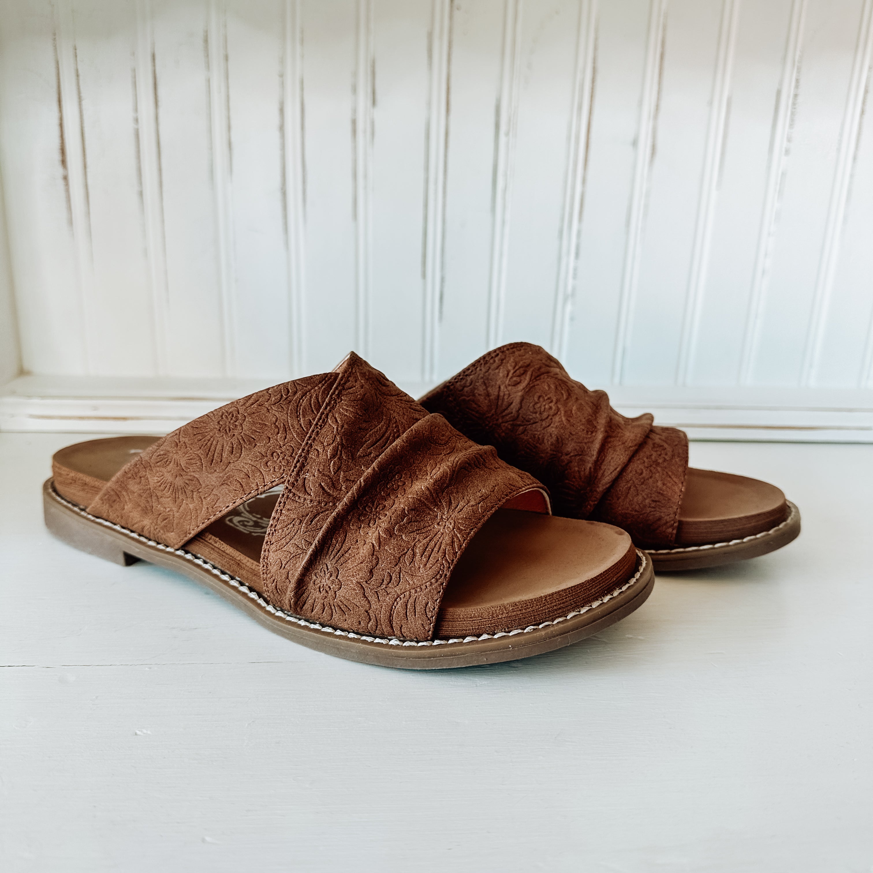 Jolene Tooled Sandal - Tan