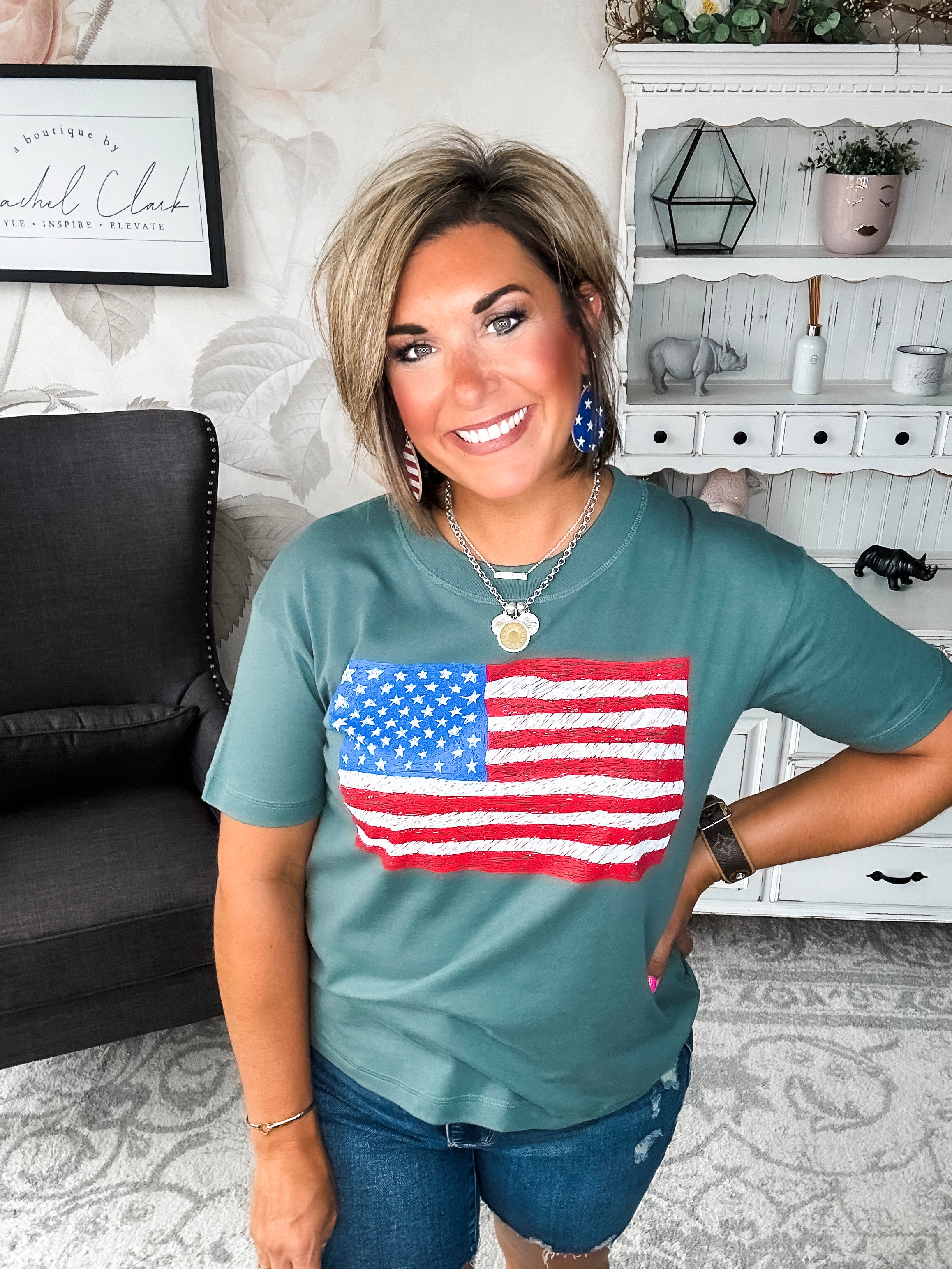 Sketch the Flag Graphic Boyfriend Tee