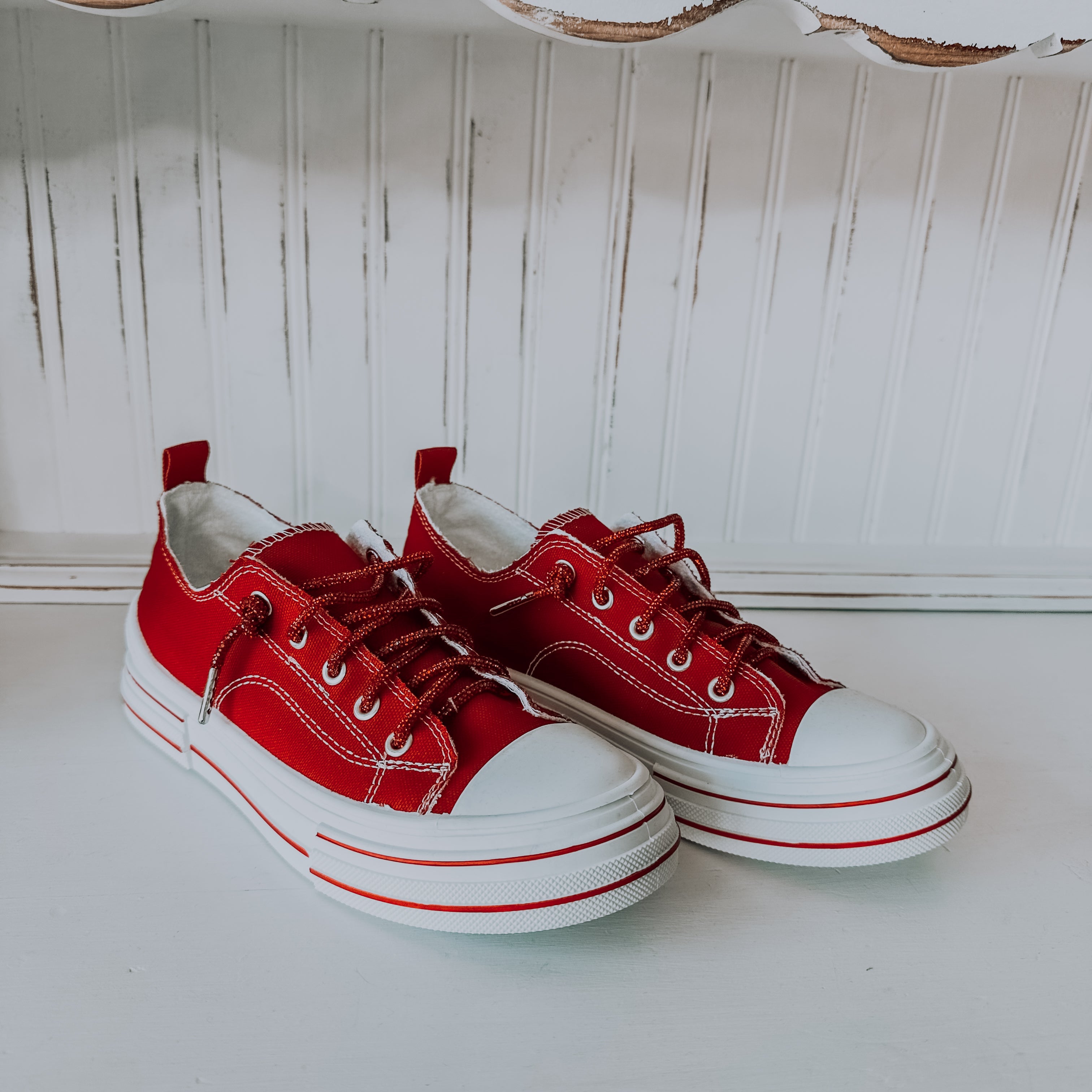 Aman Sneaker - Red
