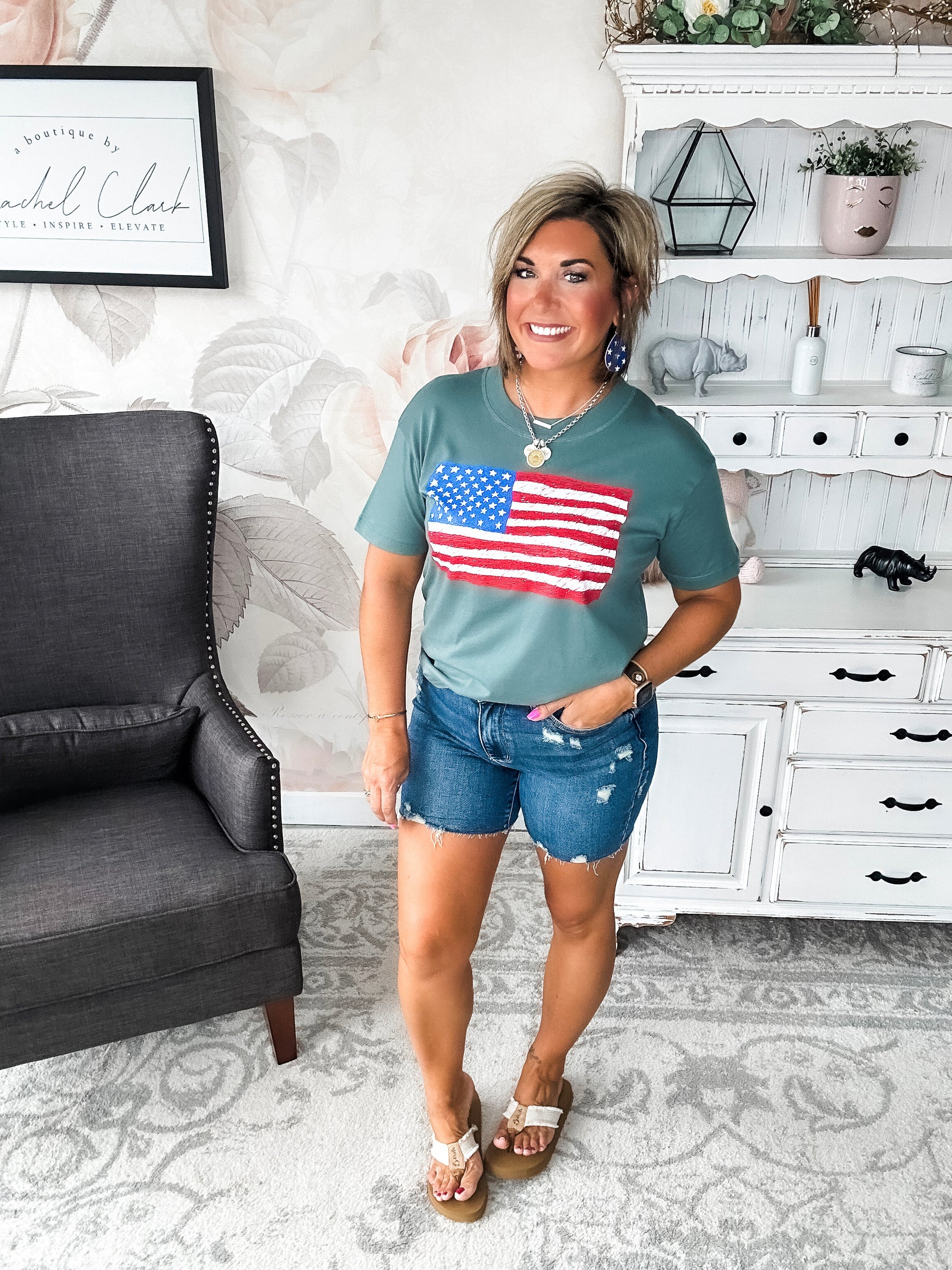 Sketch the Flag Graphic Boyfriend Tee