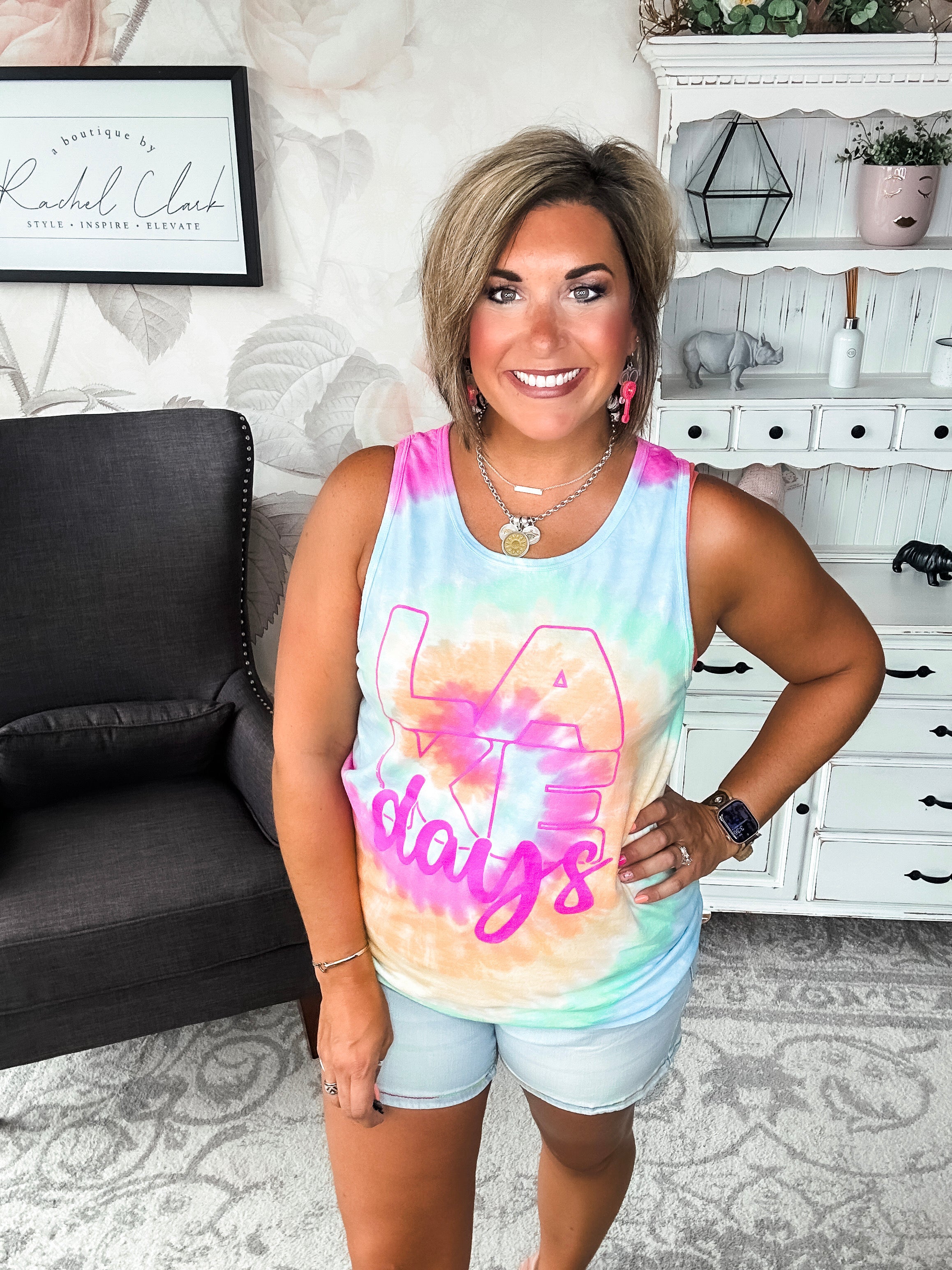Lake Days Graphic Tank
