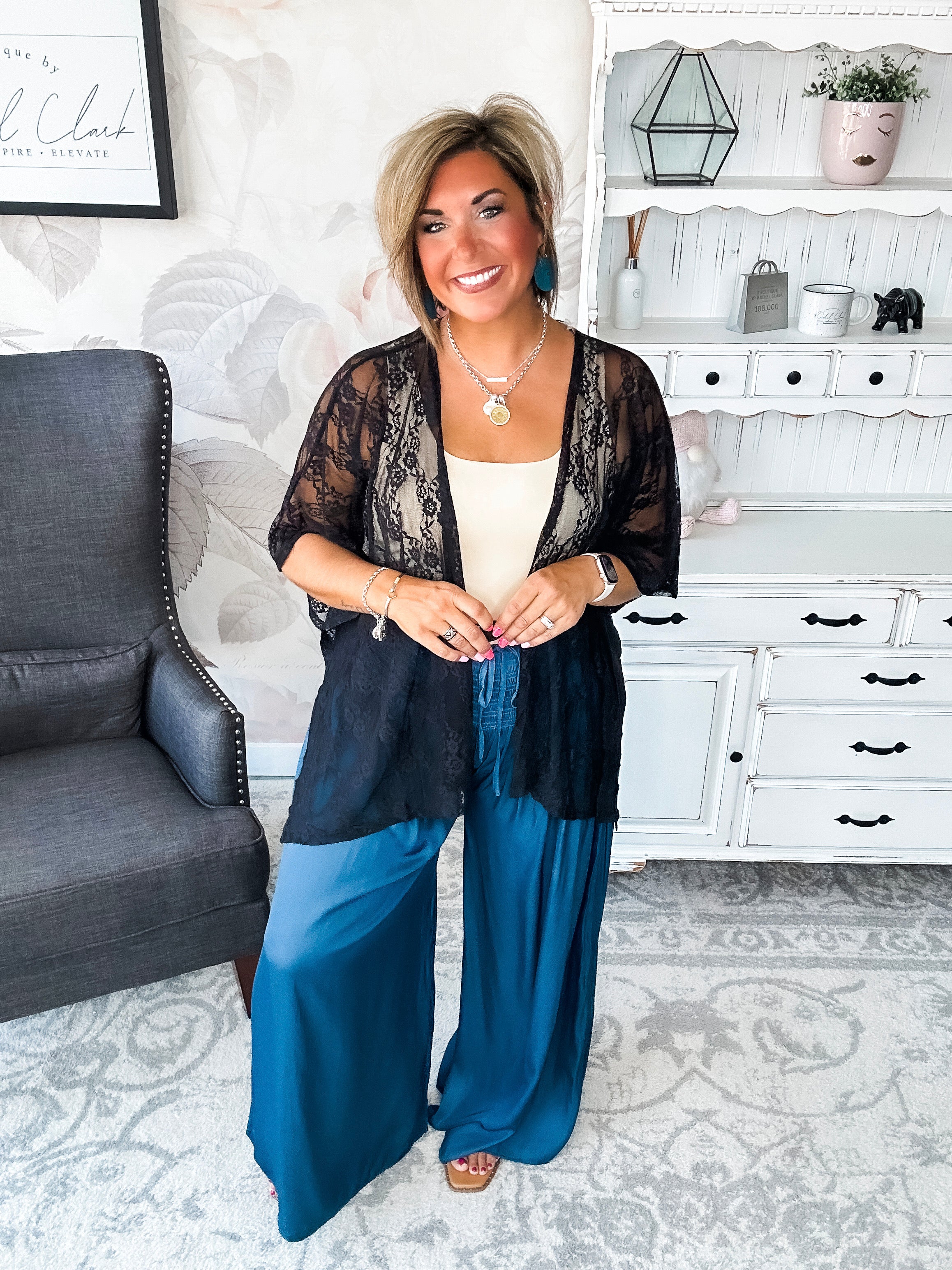 Natural Obsession Kimono - Black