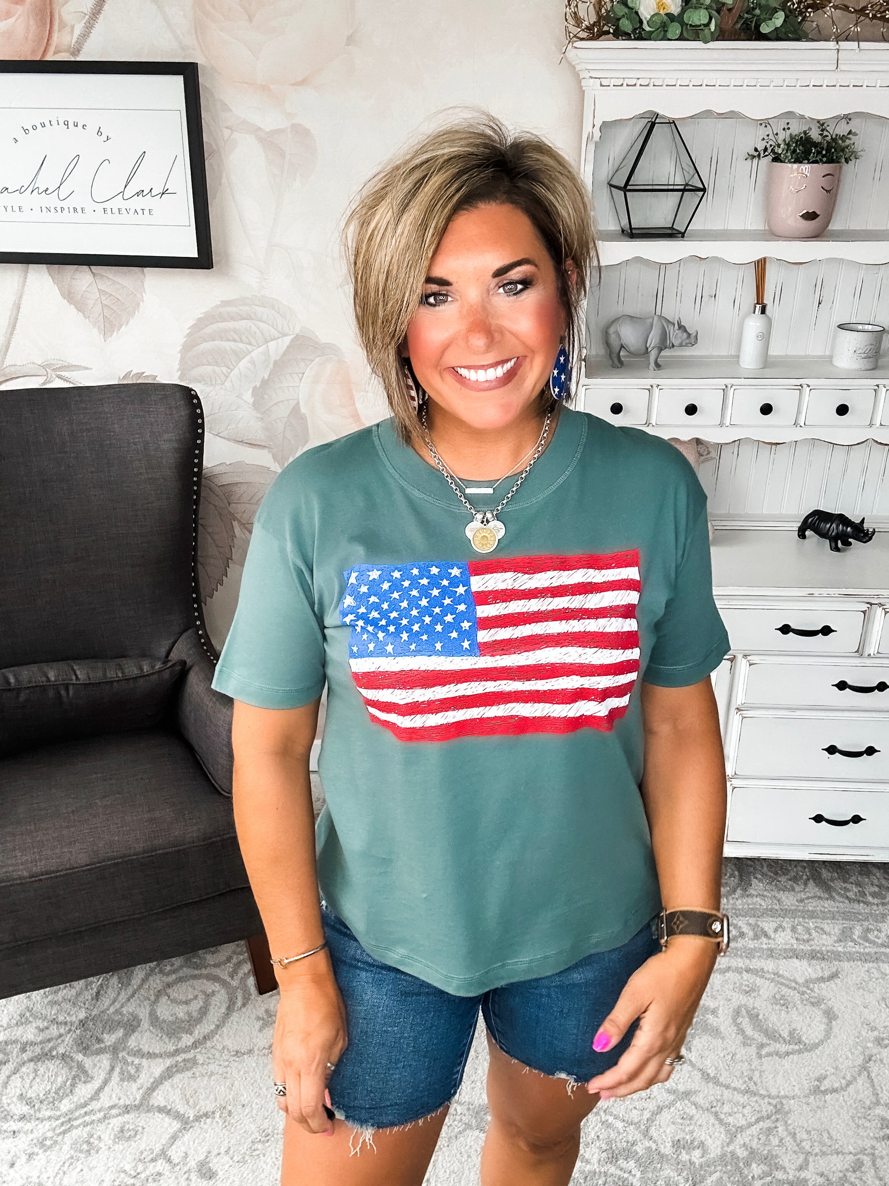 Sketch the Flag Graphic Boyfriend Tee