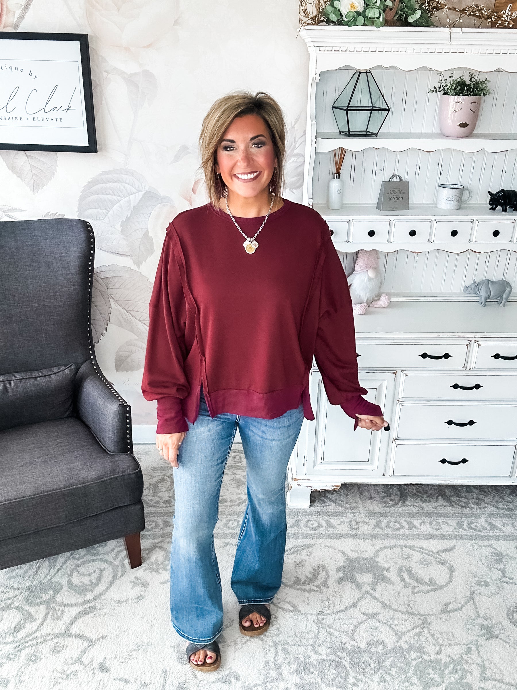 Still Be Here Pullover - Burgundy