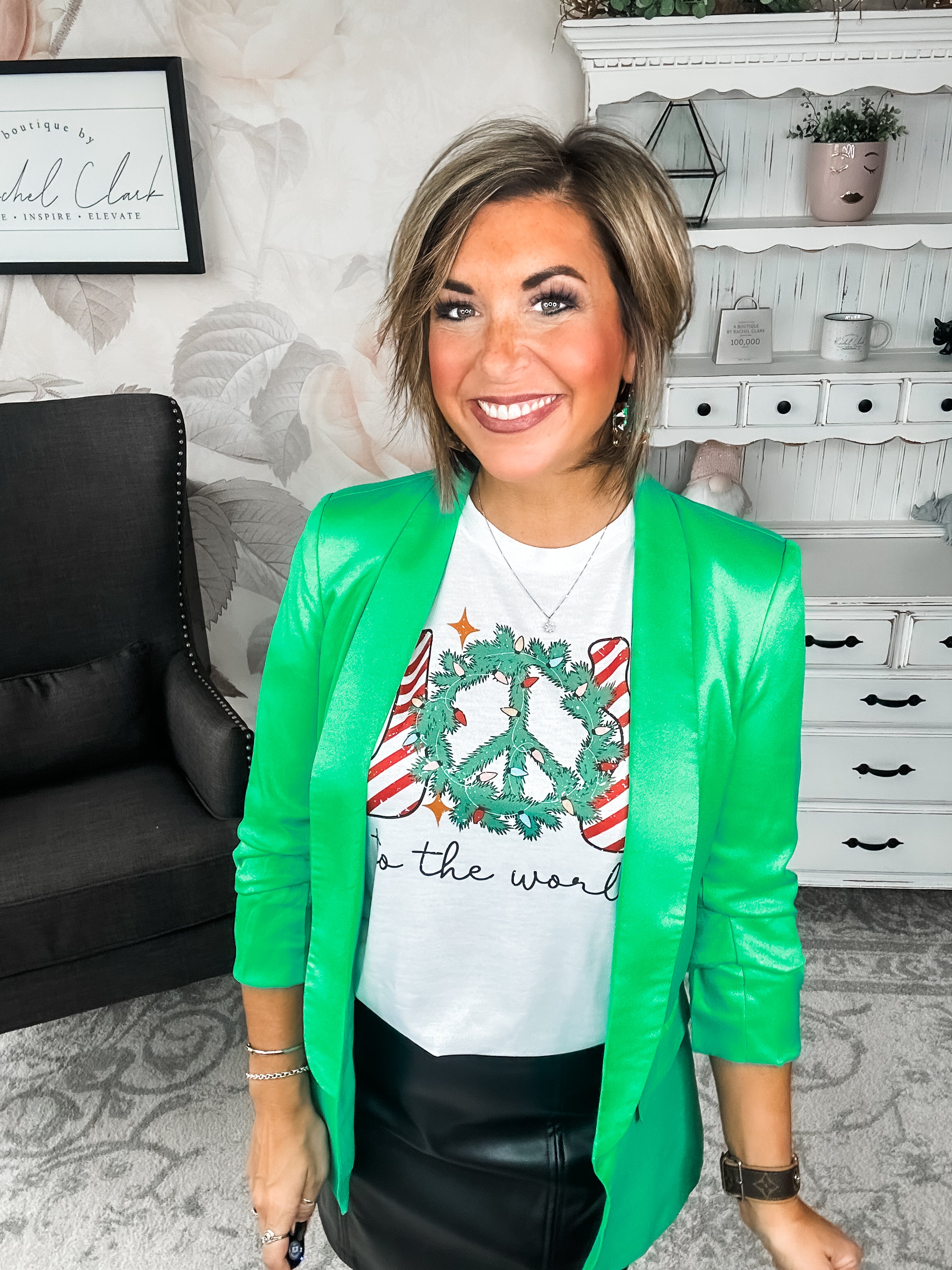Joy to the Wreath Graphic Tee
