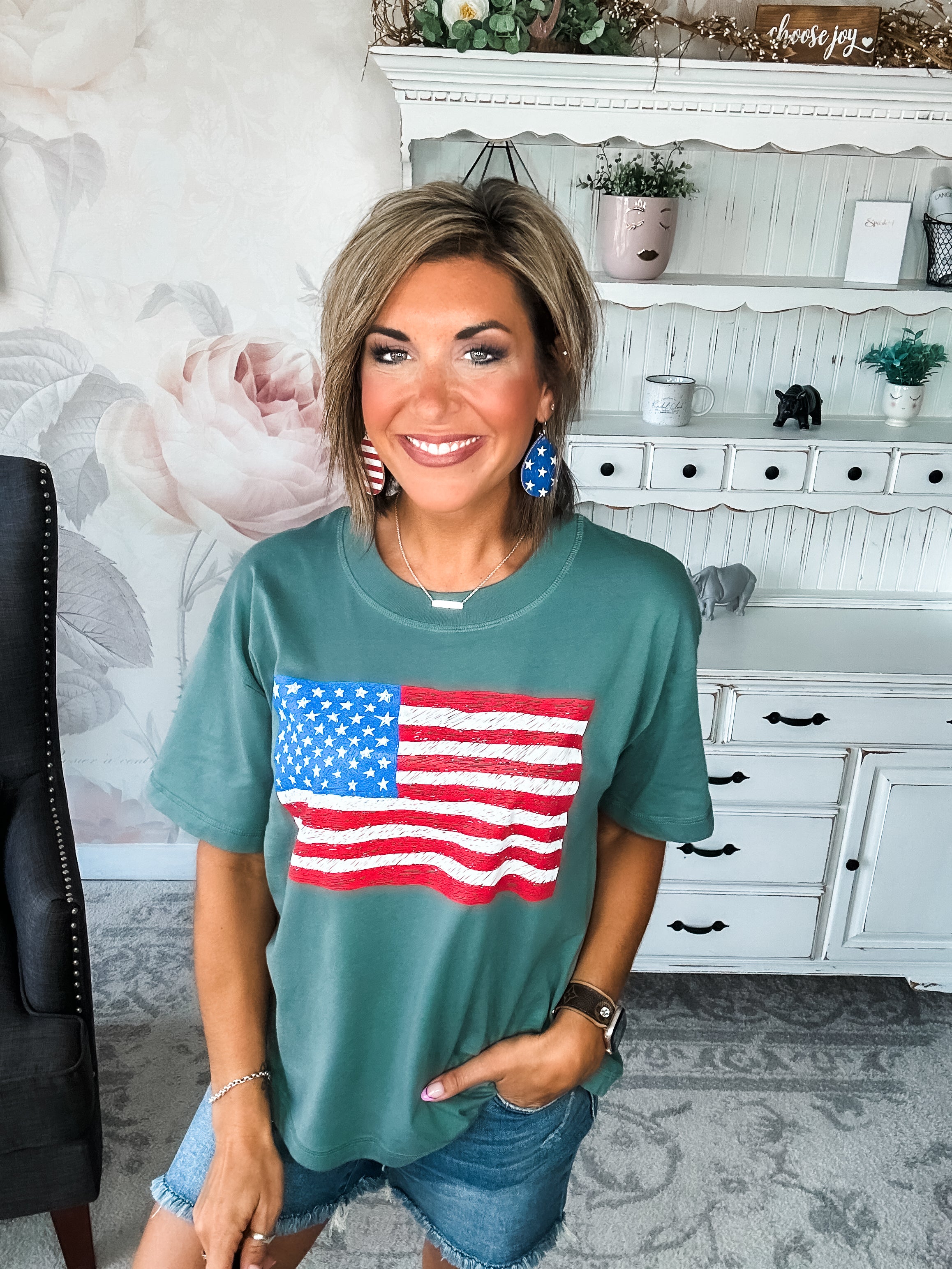 Sketch the Flag Graphic Boyfriend Tee