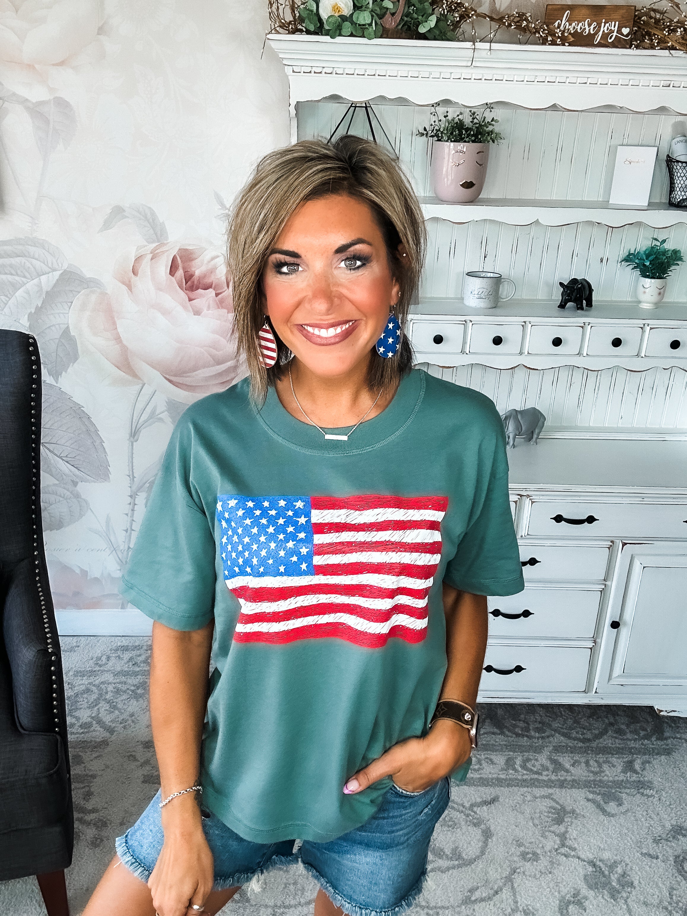 Sketch the Flag Graphic Boyfriend Tee