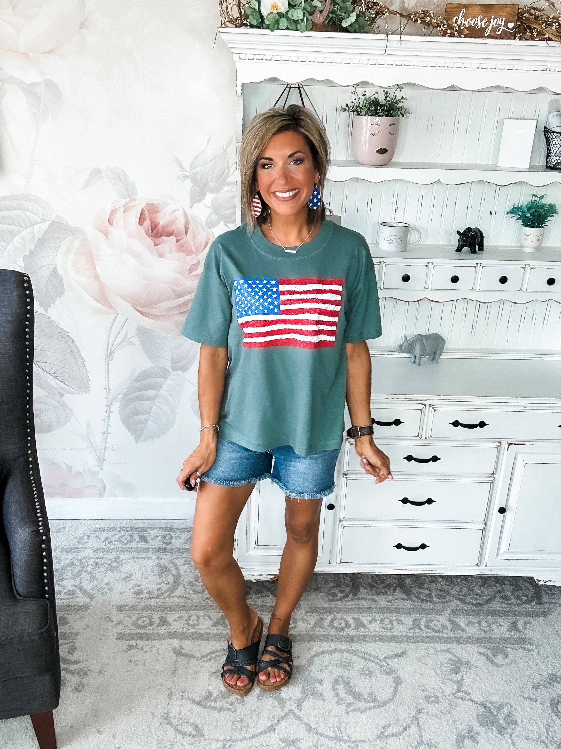 Sketch the Flag Graphic Boyfriend Tee