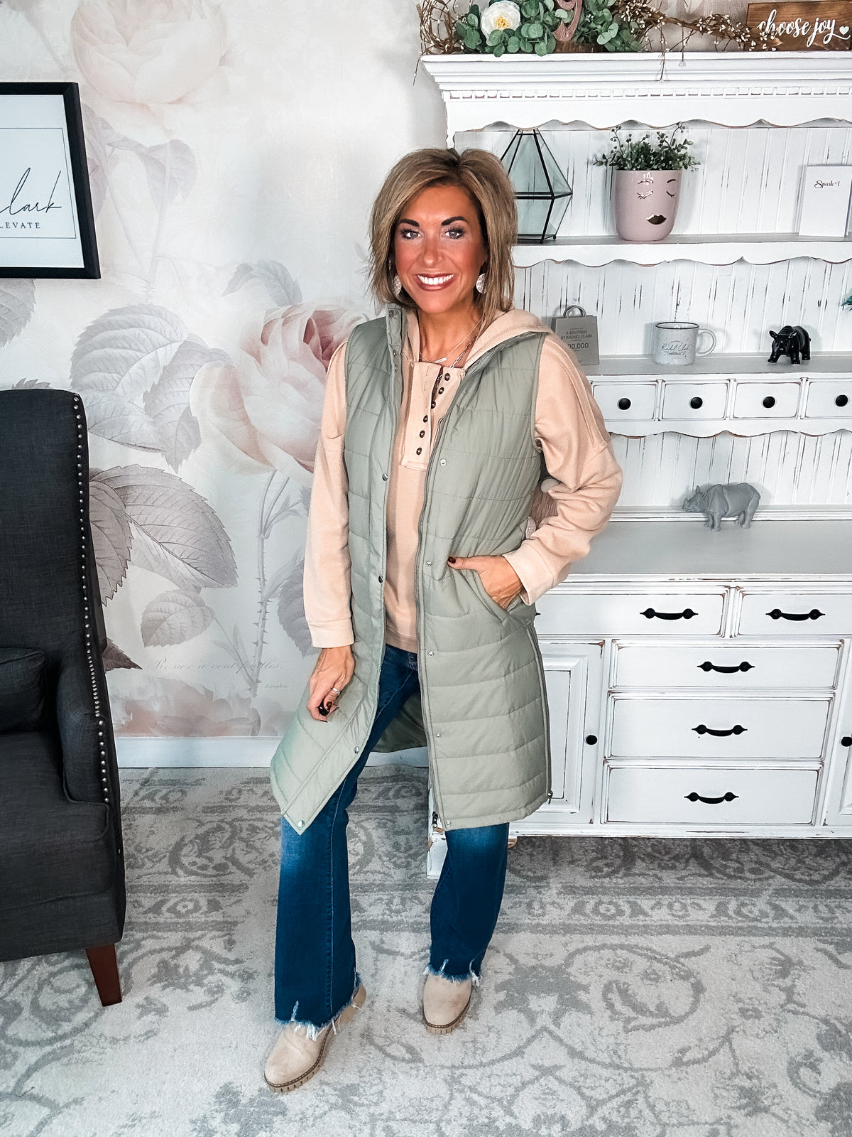Broken Heart Long Puffer Vest - Olive