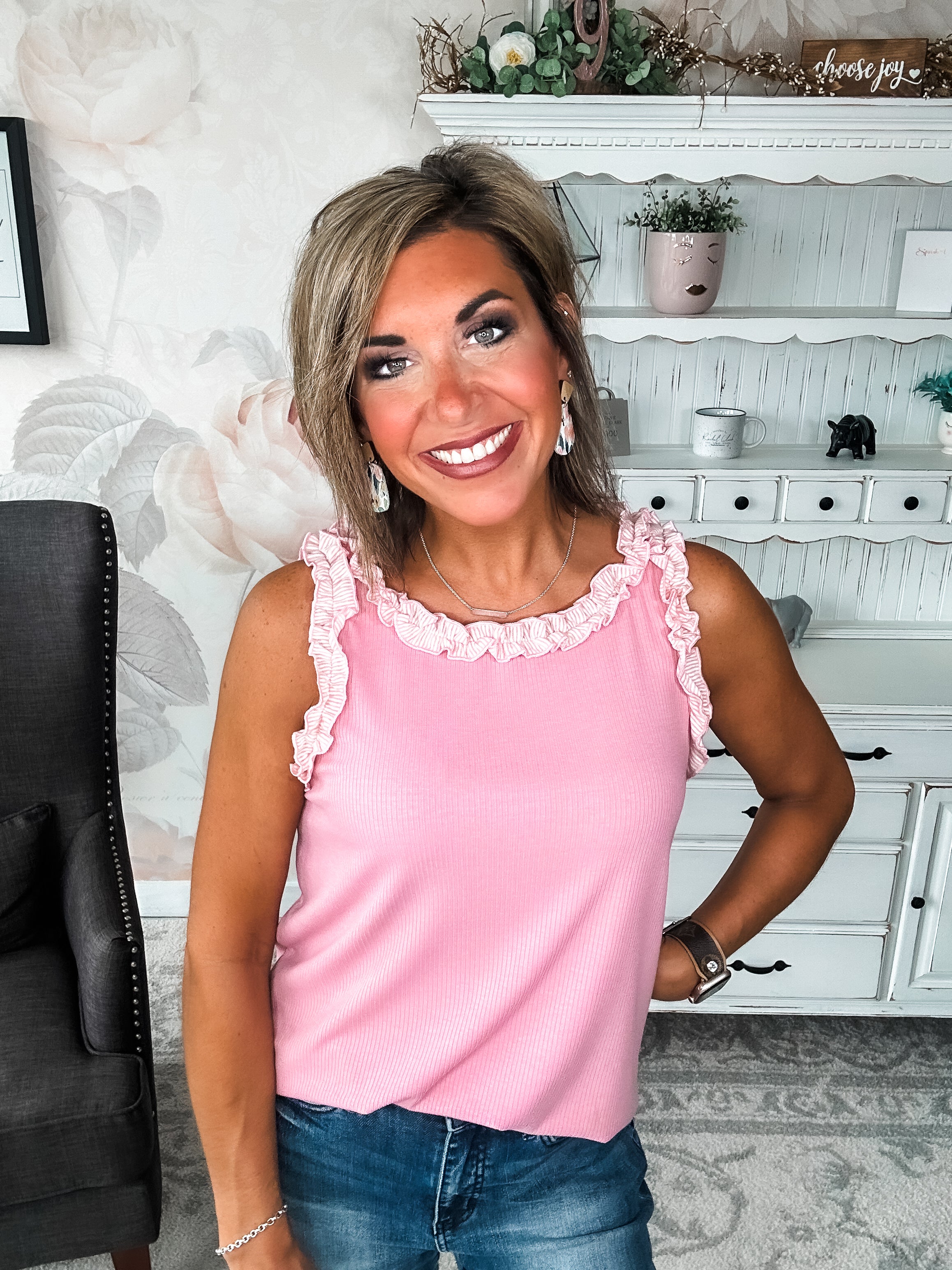 Pearls Of Wisdom Tank - Pink