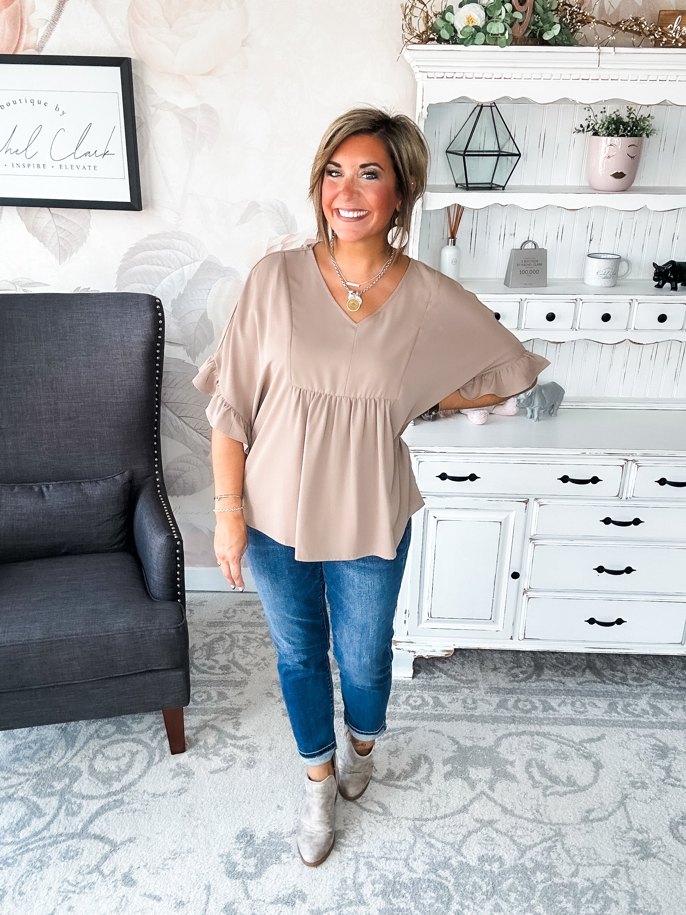 Close to Me Blouse - Mocha