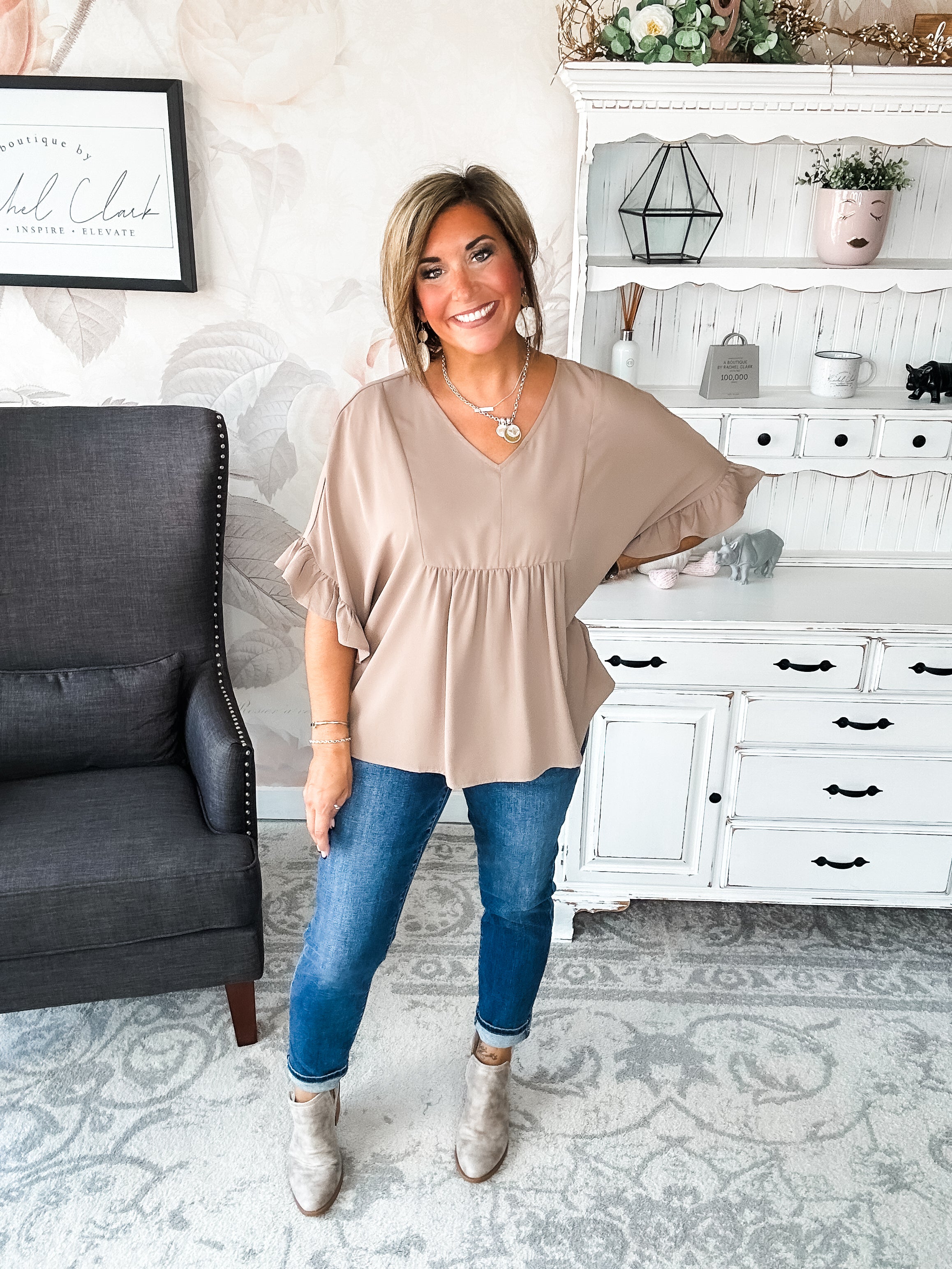 Close to Me Blouse - Mocha