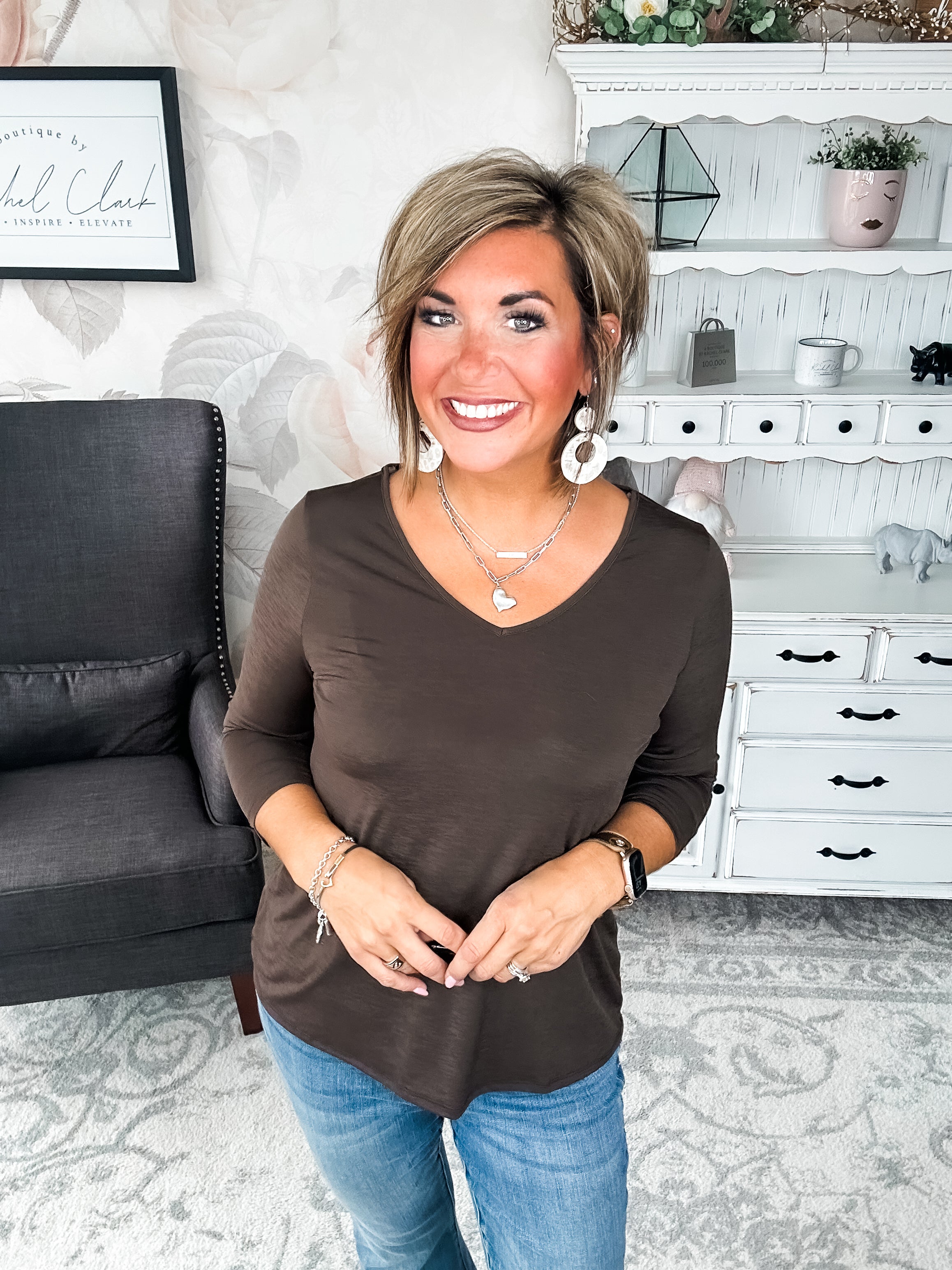 Find The Answer V-neck Top - Chocolate