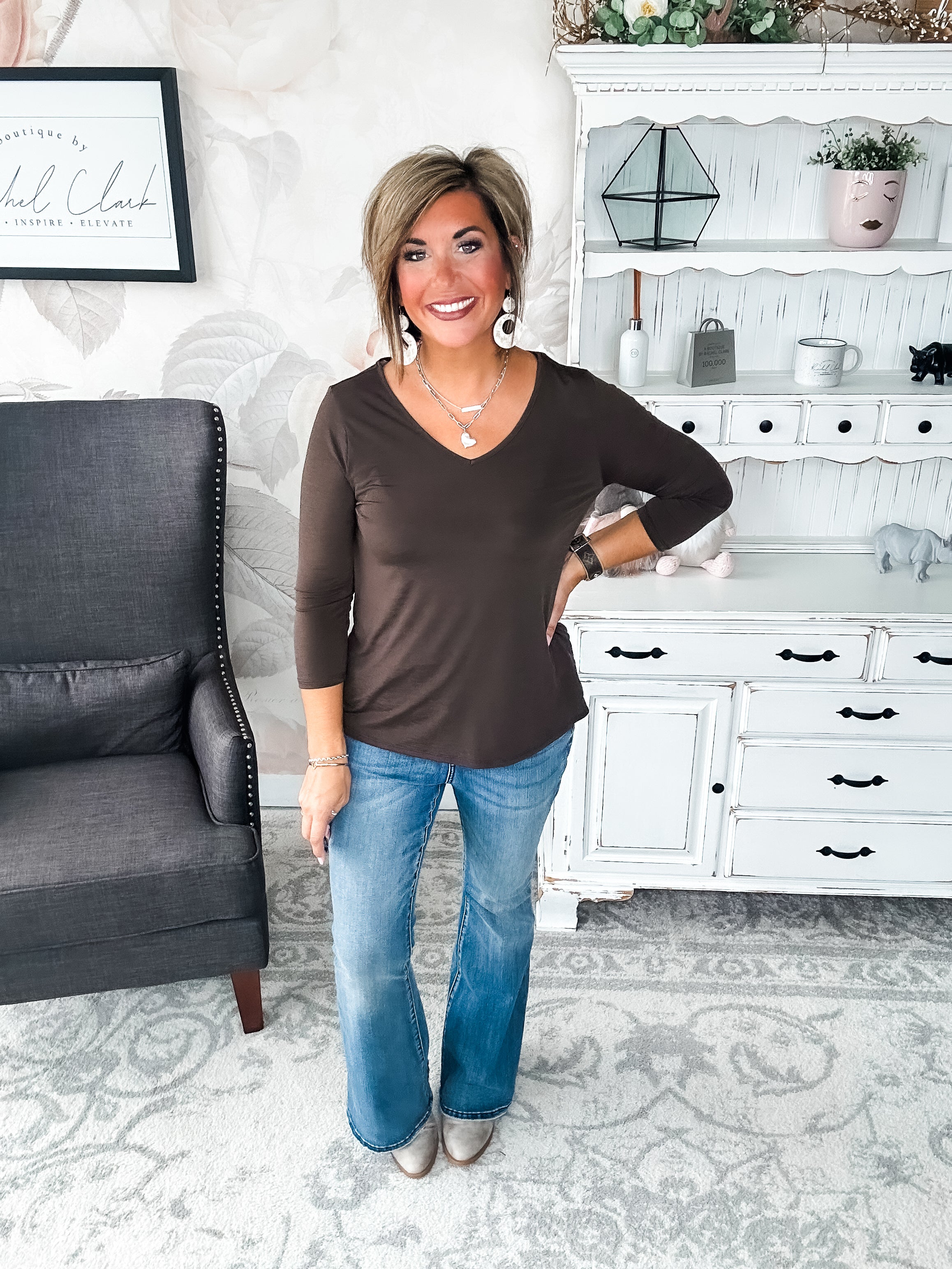 Find The Answer V-neck Top - Chocolate