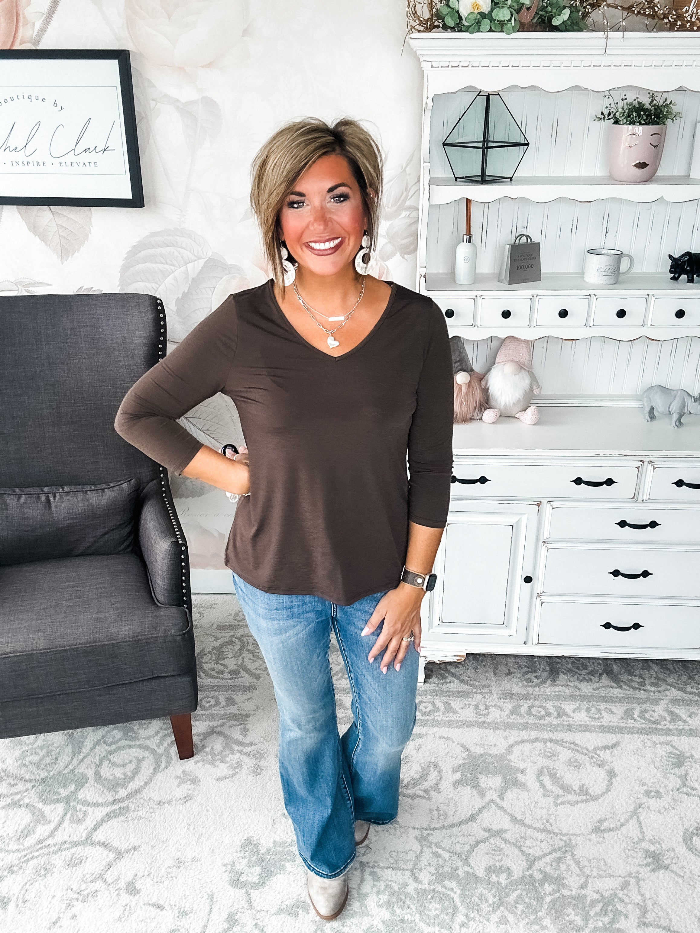 Find The Answer V-neck Top - Chocolate