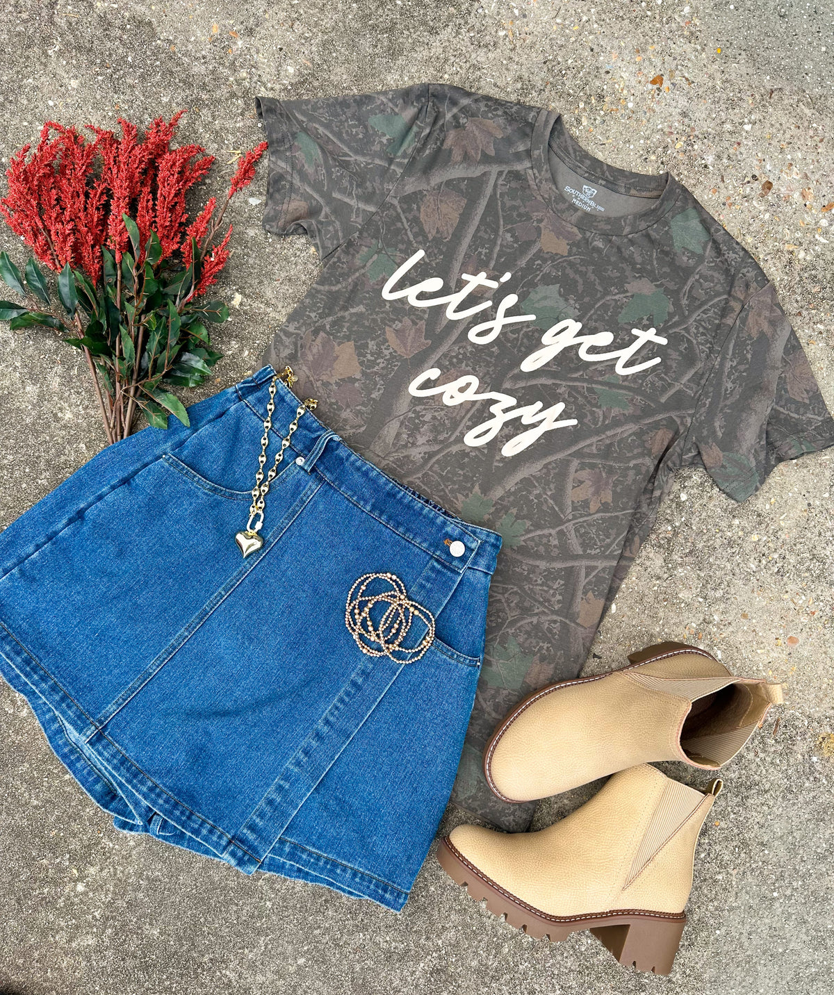 Let’s Get Cozy Dark Camo Shortsleeve *ONLINE EXCLUSIVE*
