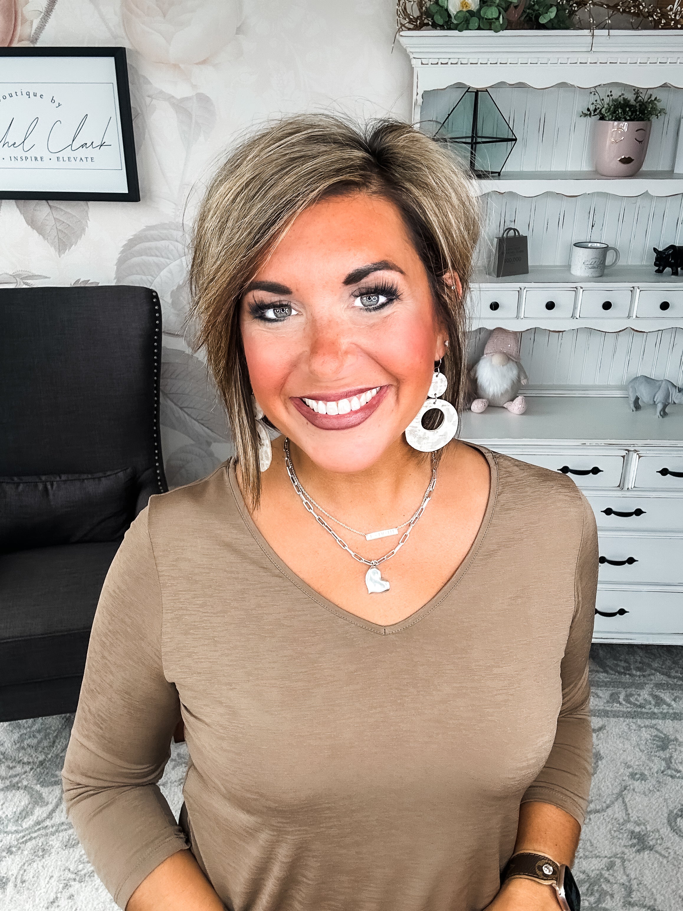 Find The Answer V-neck Top - Mocha