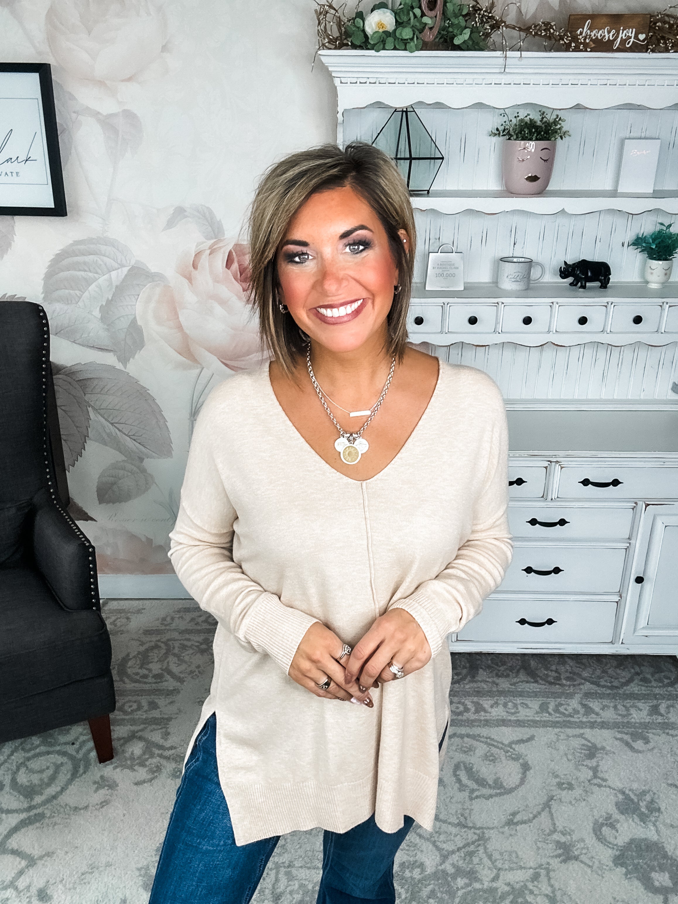 BLACK FRIDAY EXCLUSIVE - Blackout Breezer Sweater - Beige