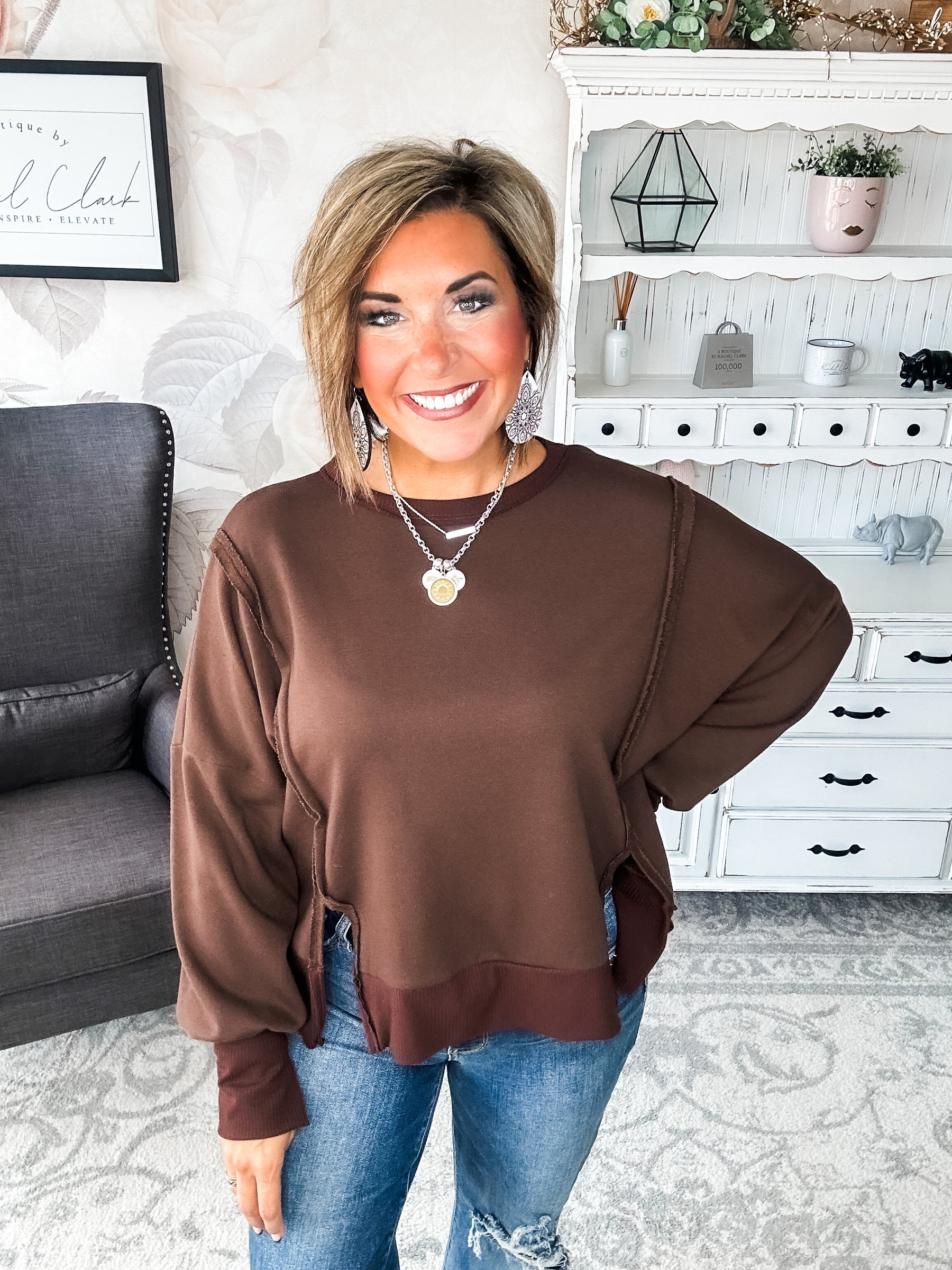 Still Be Here Pullover - Brown