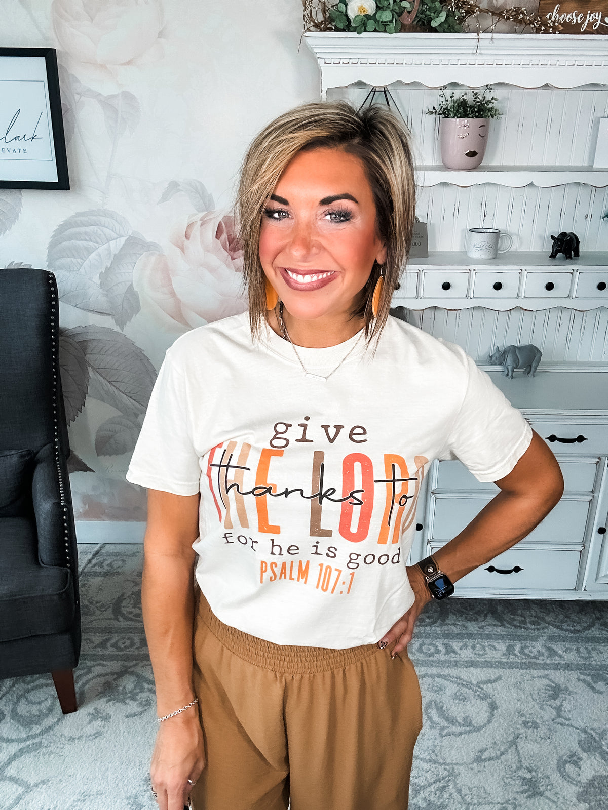 Give Thanks To The Lord Graphic Tee