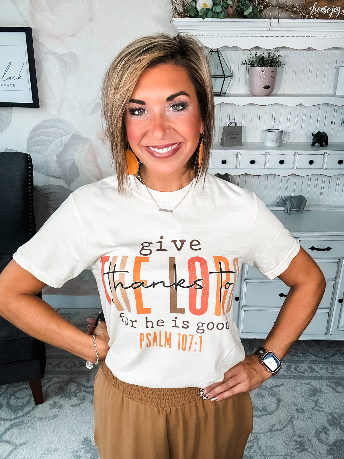 Give Thanks To The Lord Graphic Tee