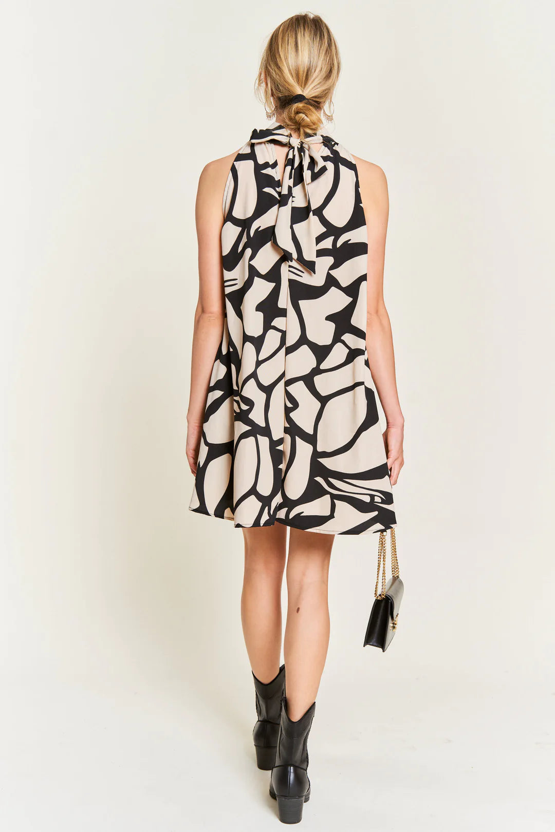 Hang on Tight Dress - Black