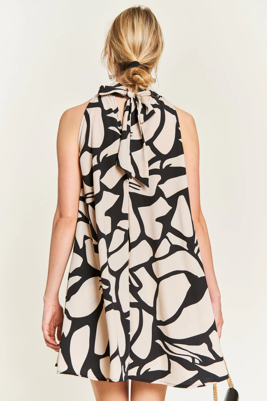 Hang on Tight Dress - Black