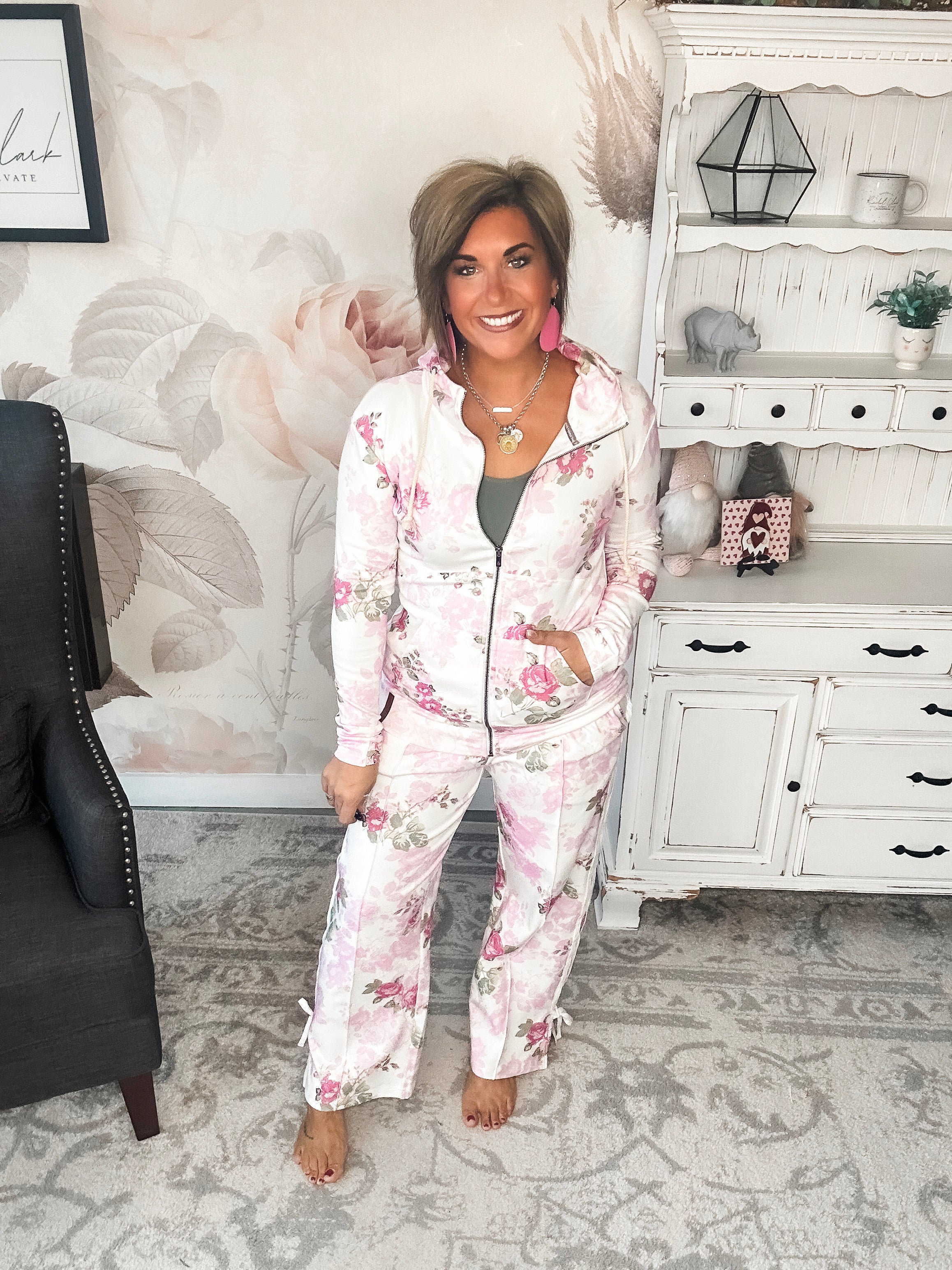 Ampersand Avenue Wide Leg Bow Comfies - Roses & Dreams