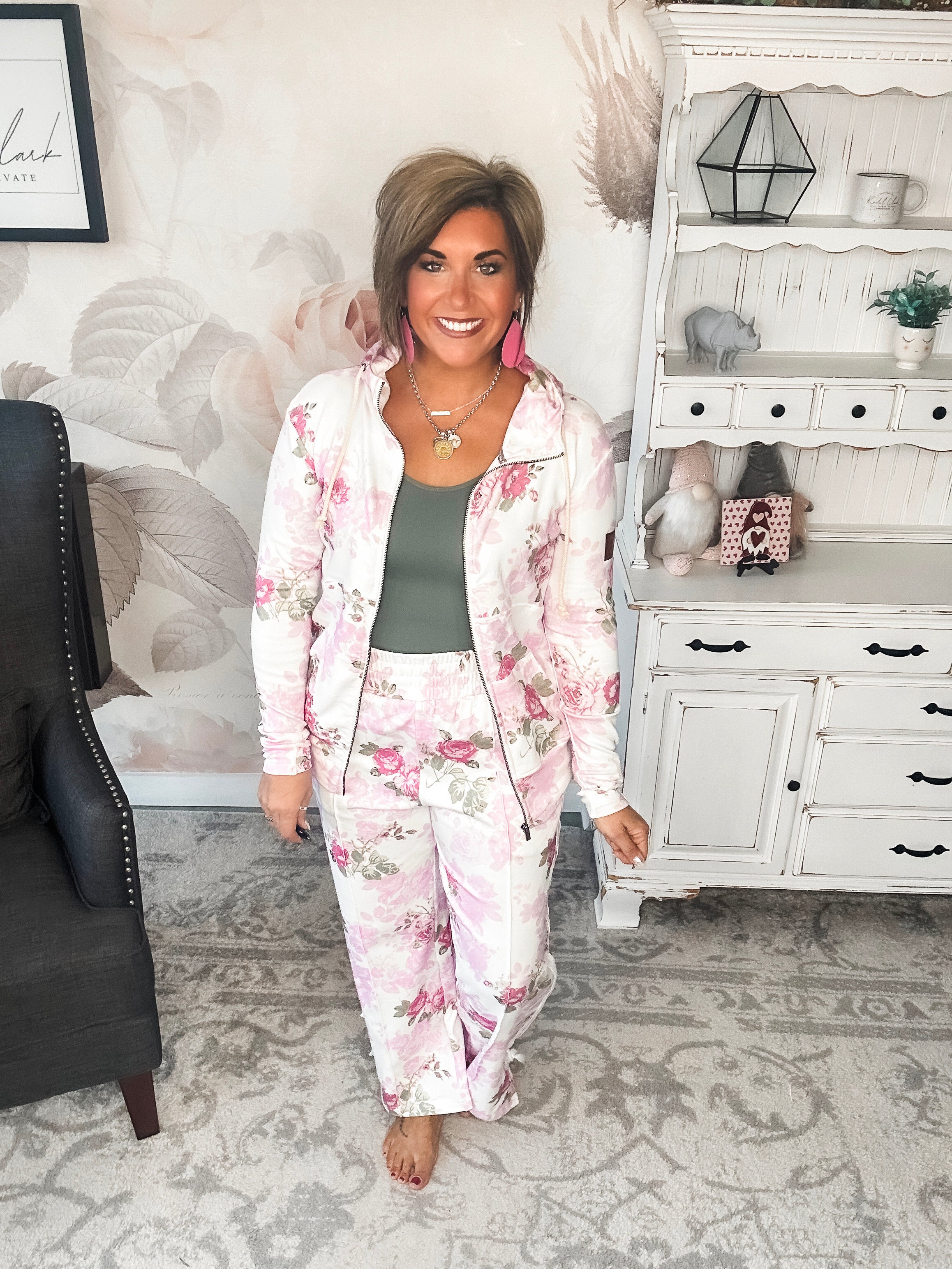 Ampersand Avenue Wide Leg Bow Comfies - Roses & Dreams