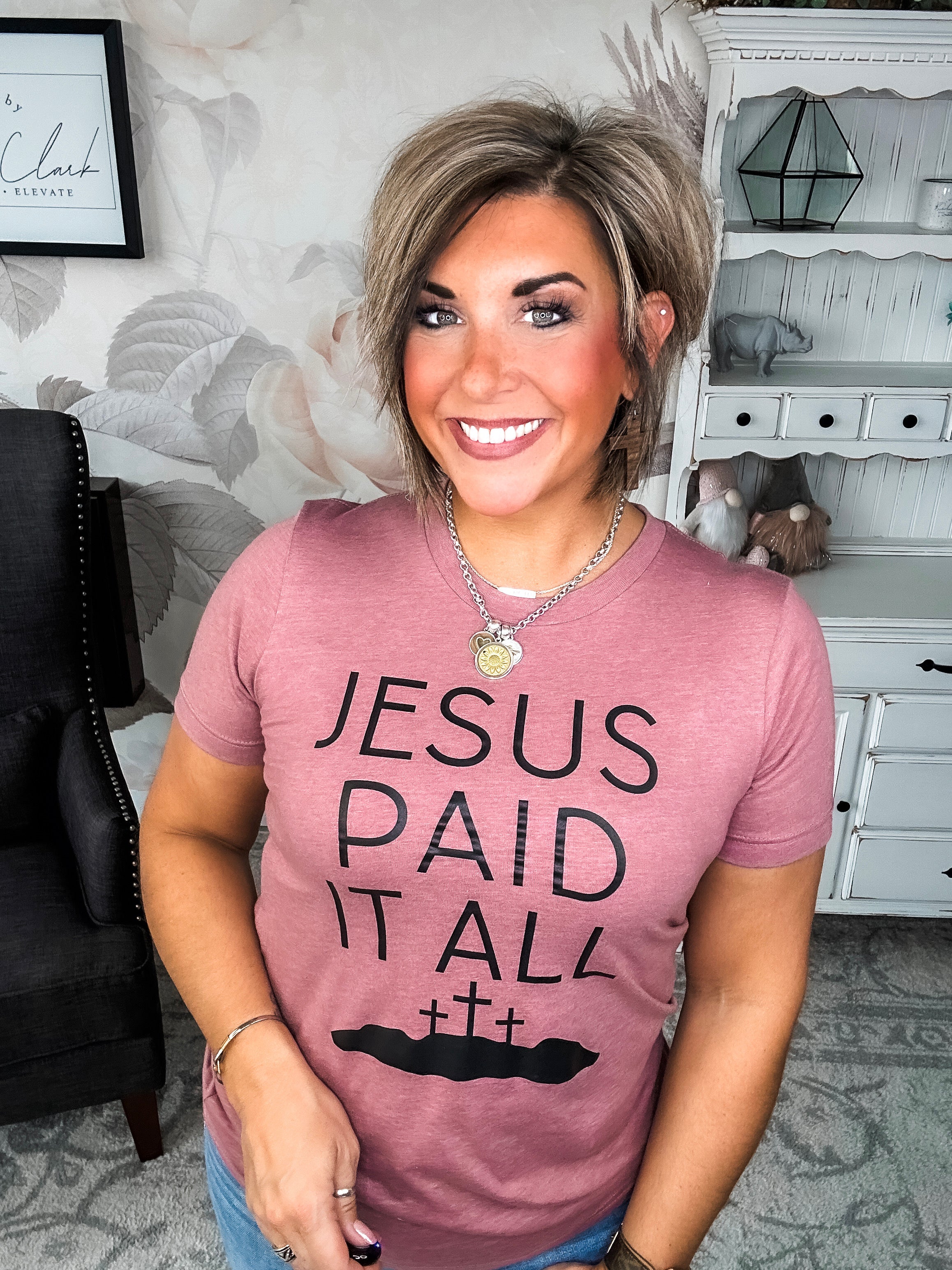Jesus Paid It All Graphic Tee