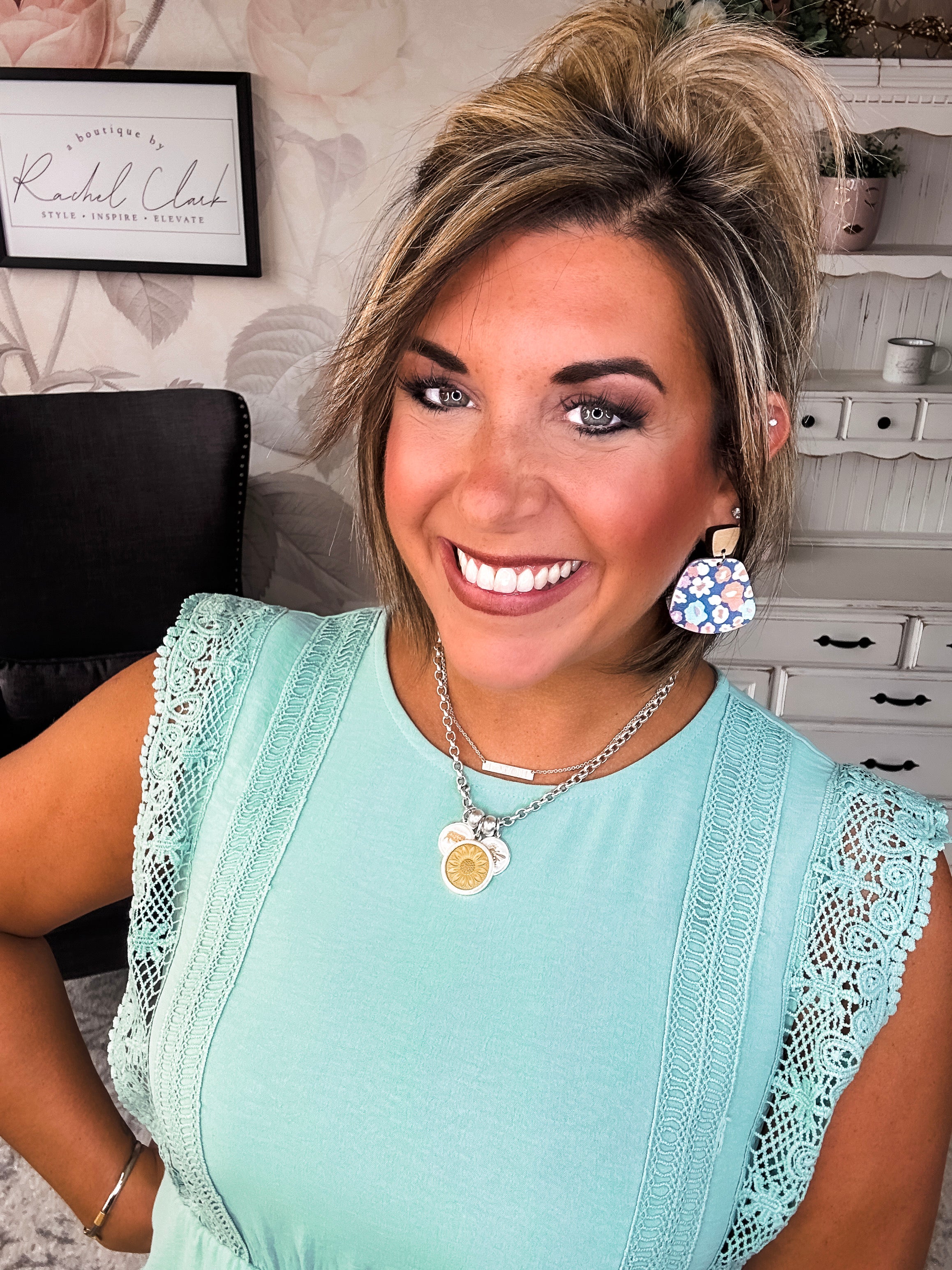 Keep Your Chin Up Blouse